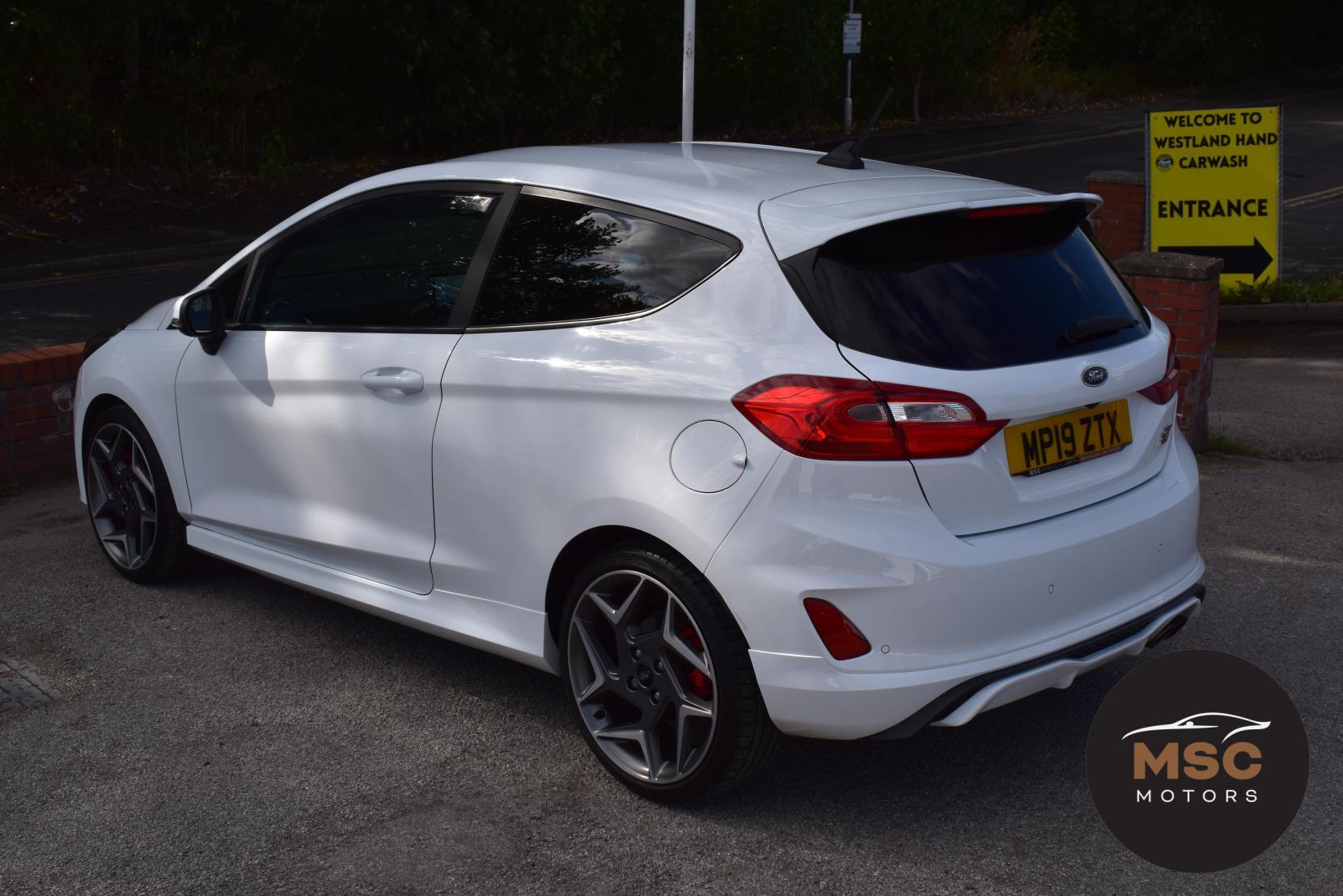 Ford Fiesta view 13