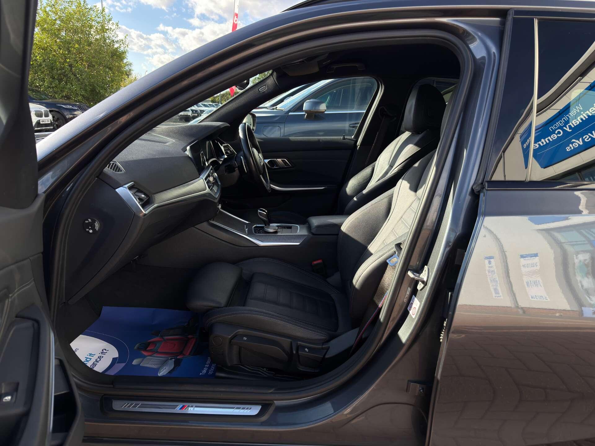 BMW 3 Series view 63