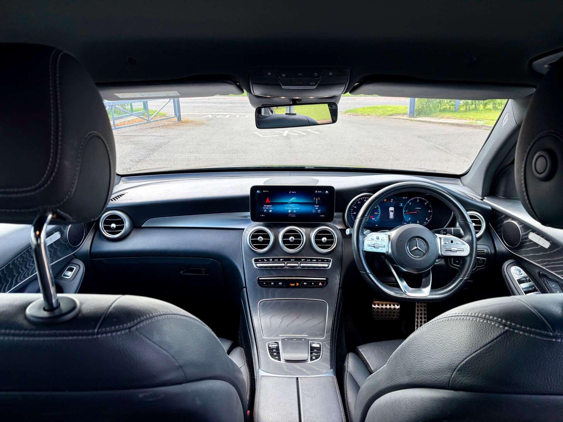 Mercedes-Benz GLC view 37