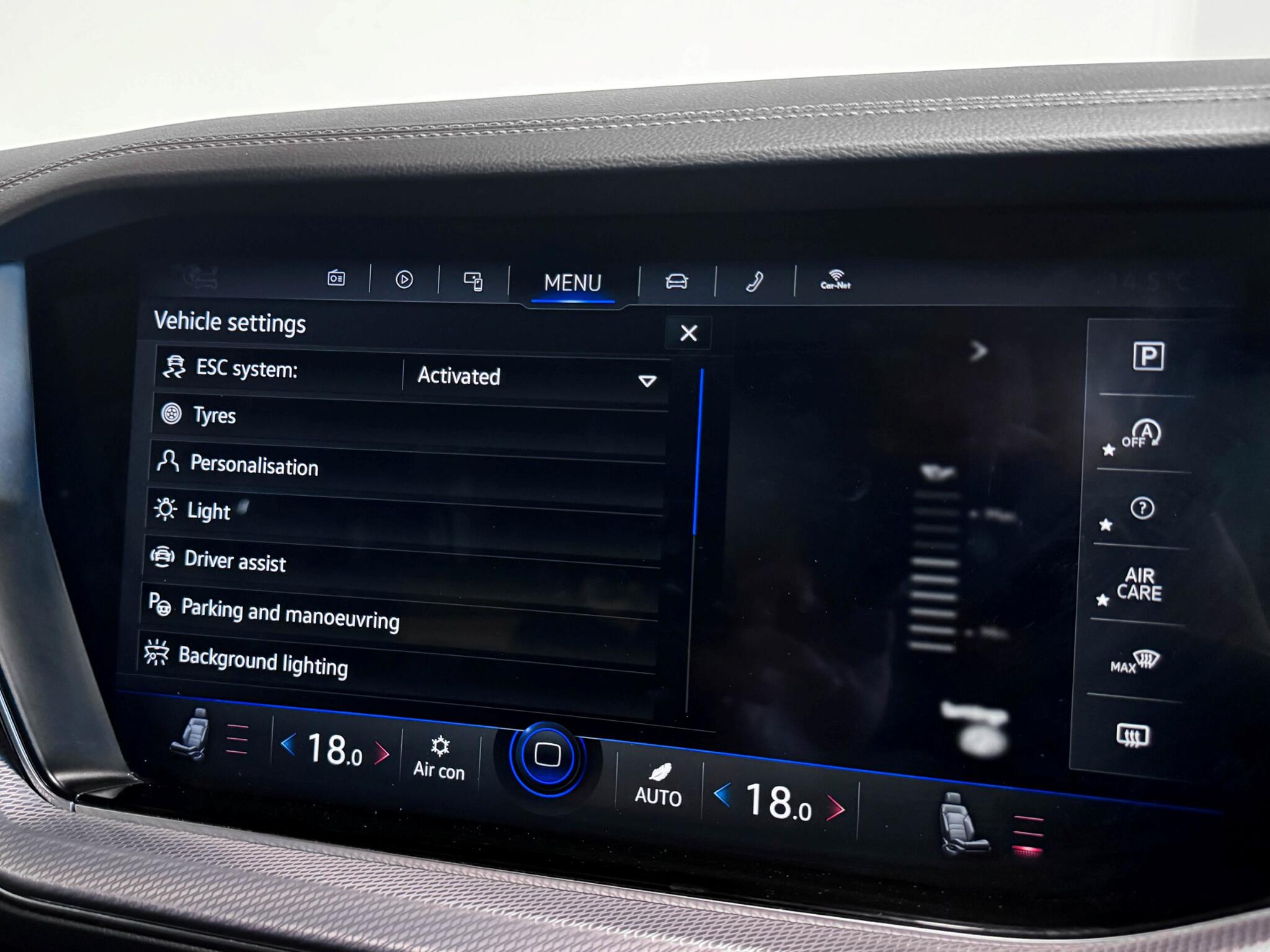 Volkswagen Touareg view 52