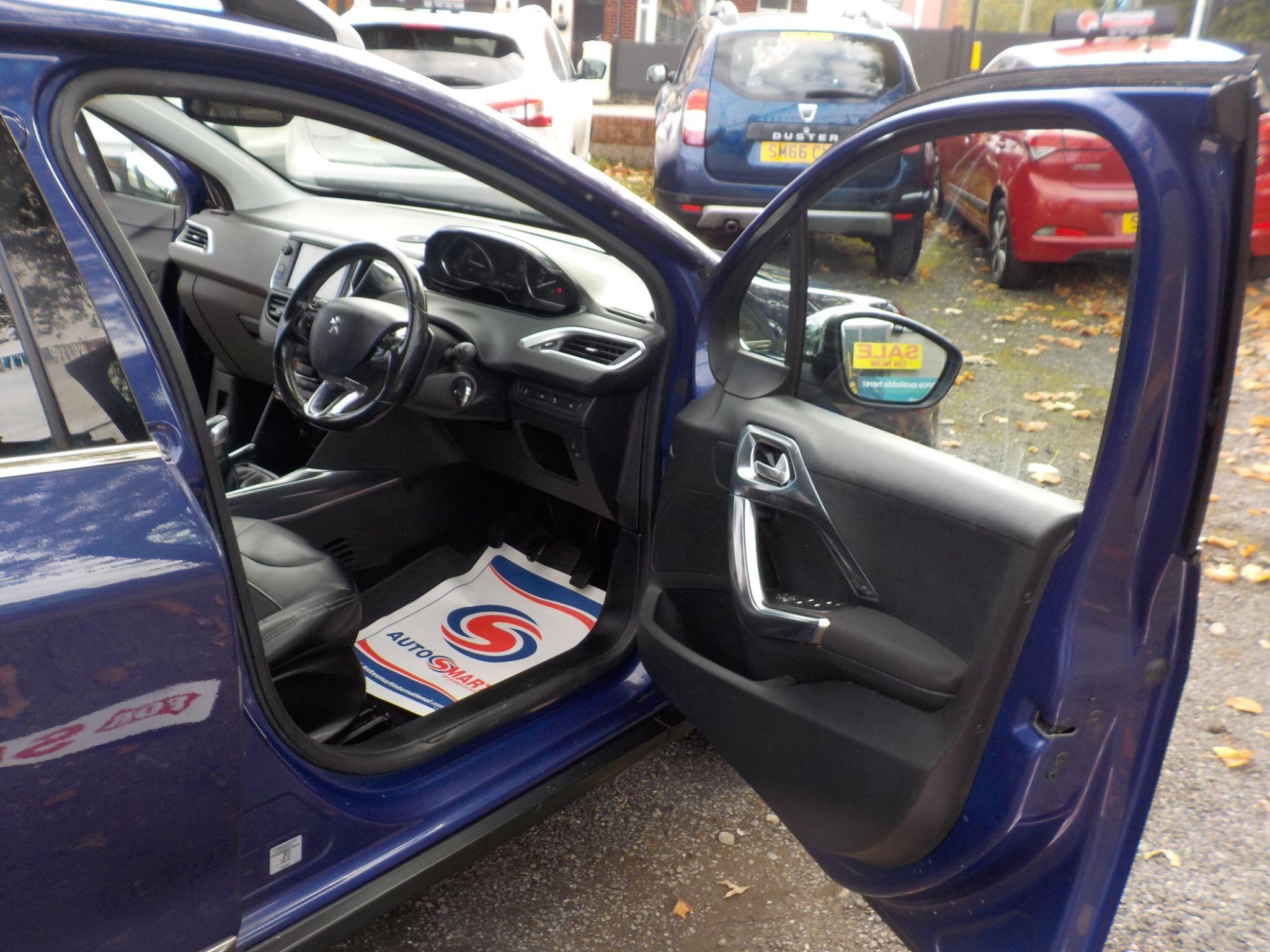 Peugeot 2008 1.6 e-HDi Allure Euro 5 (s/s) 5dr