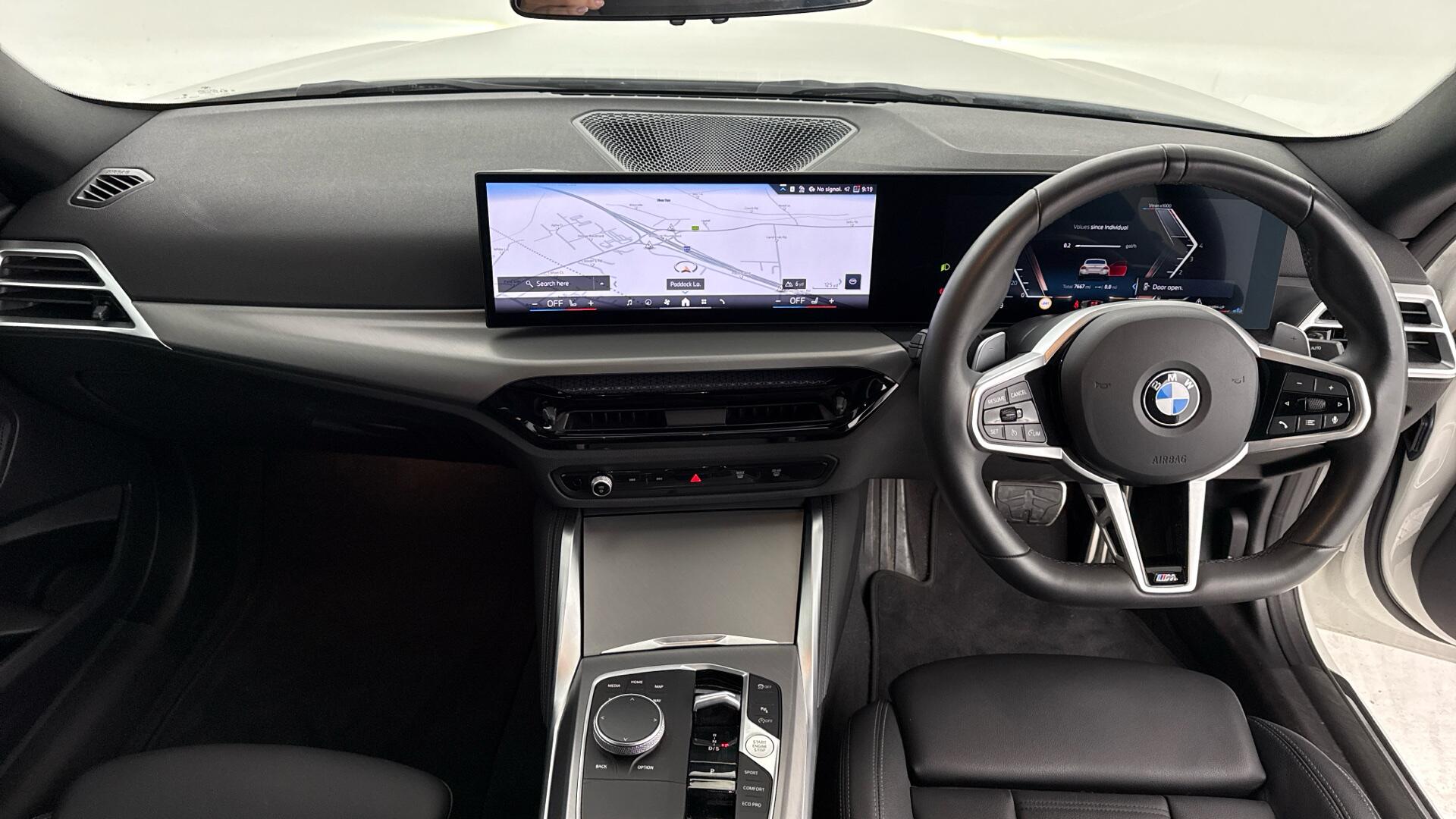 BMW 2 Series view 4