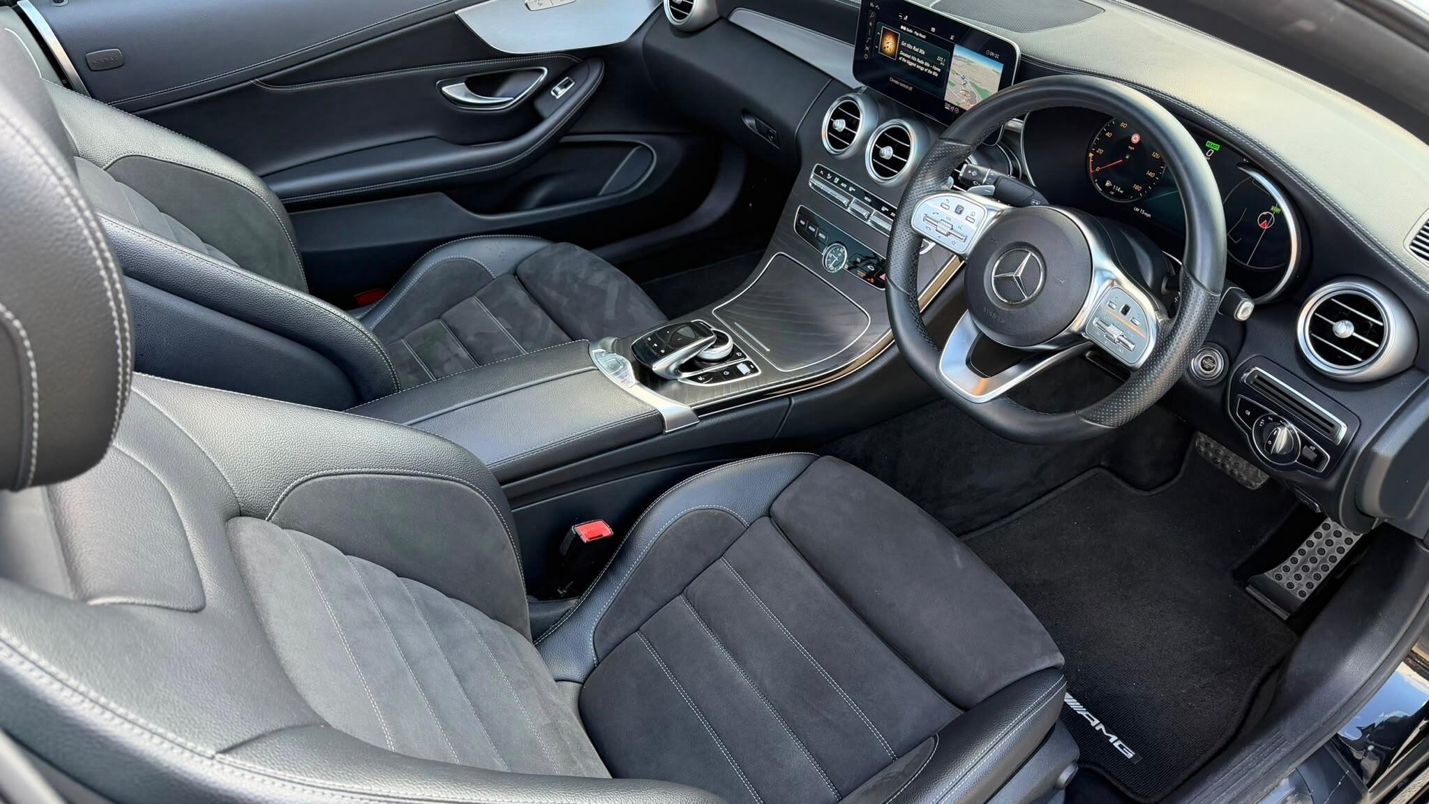 Mercedes-Benz C-Class view 11