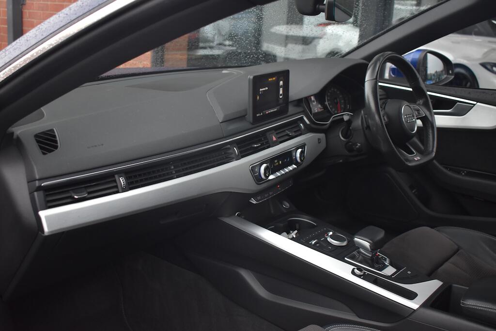 Audi A5 view 37