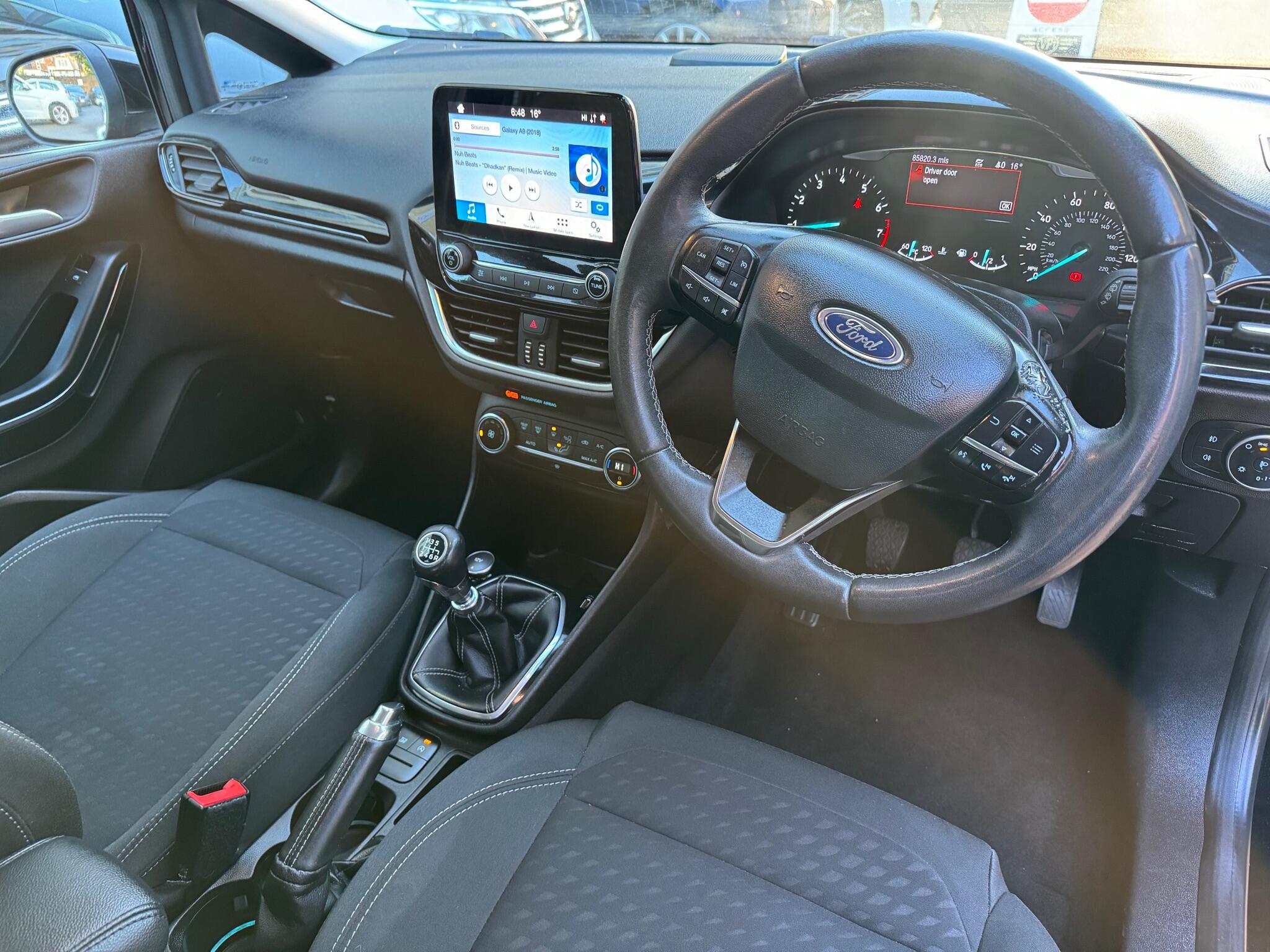 Ford Fiesta view 11