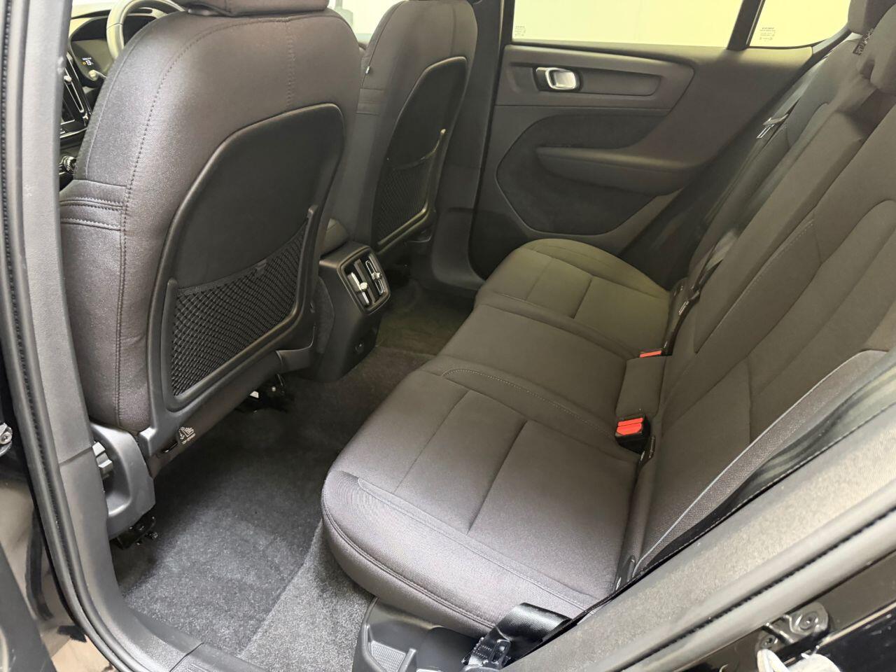 Volvo C40 view 53