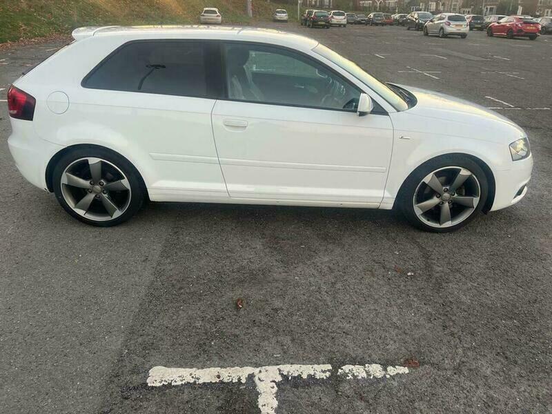 2011 Audi A3 image 8