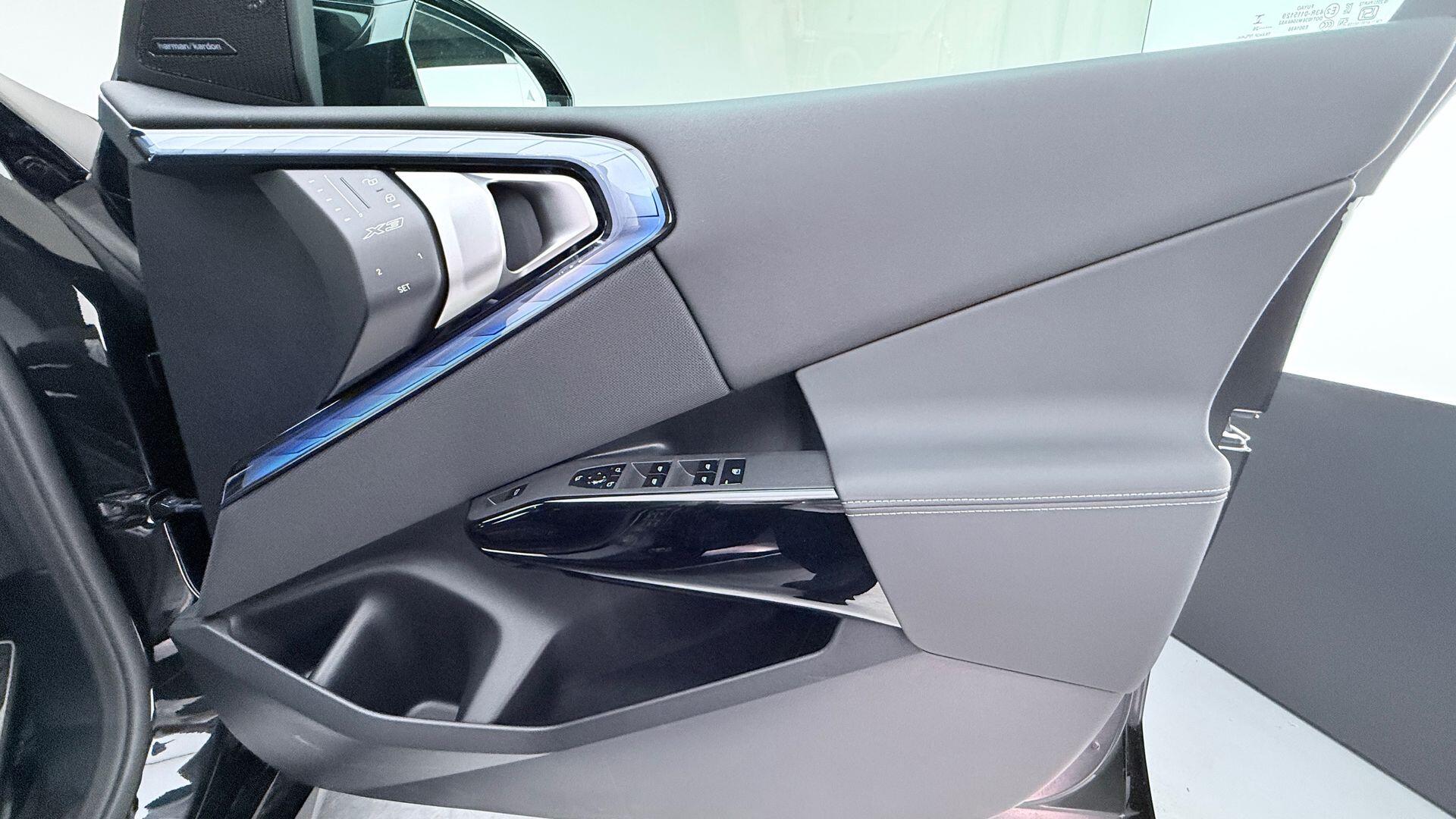 BMW X3 view 20
