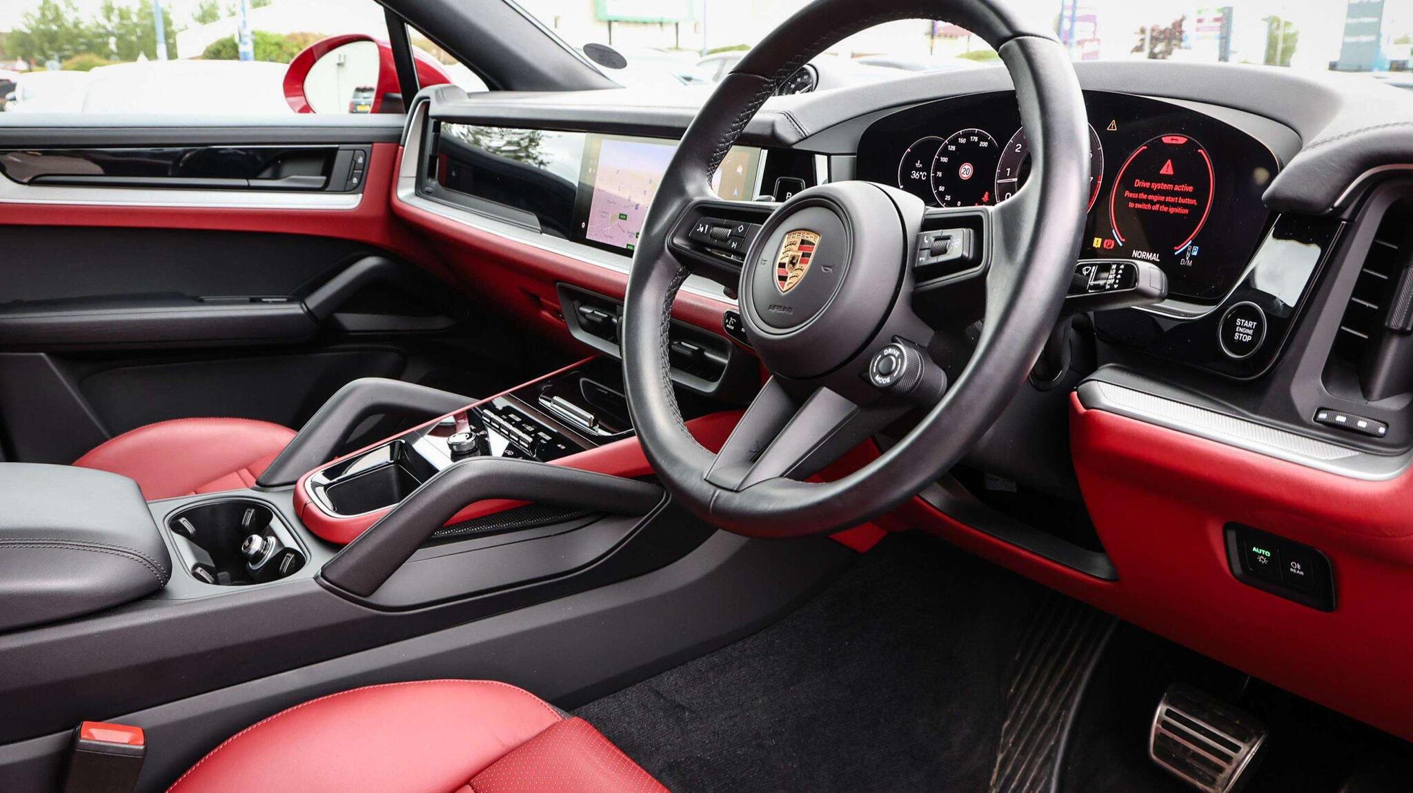 Porsche Cayenne view 10