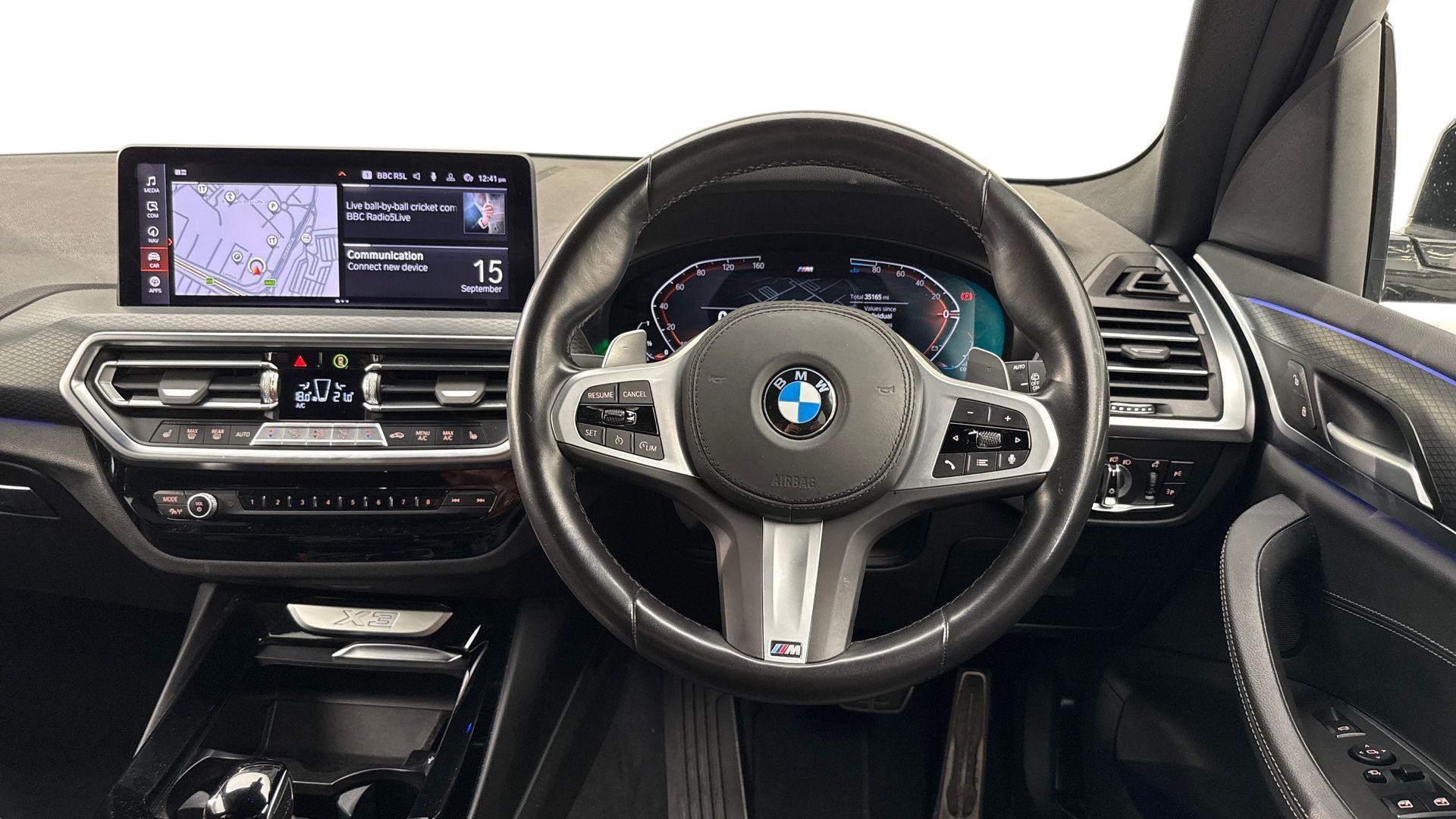 BMW X3 view 5