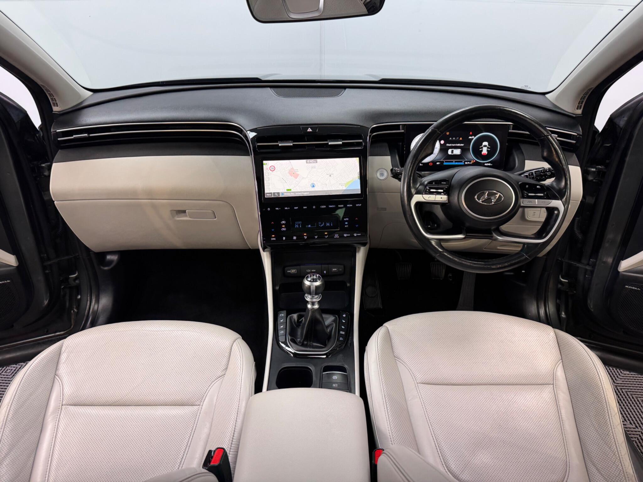 Hyundai Tucson view 4