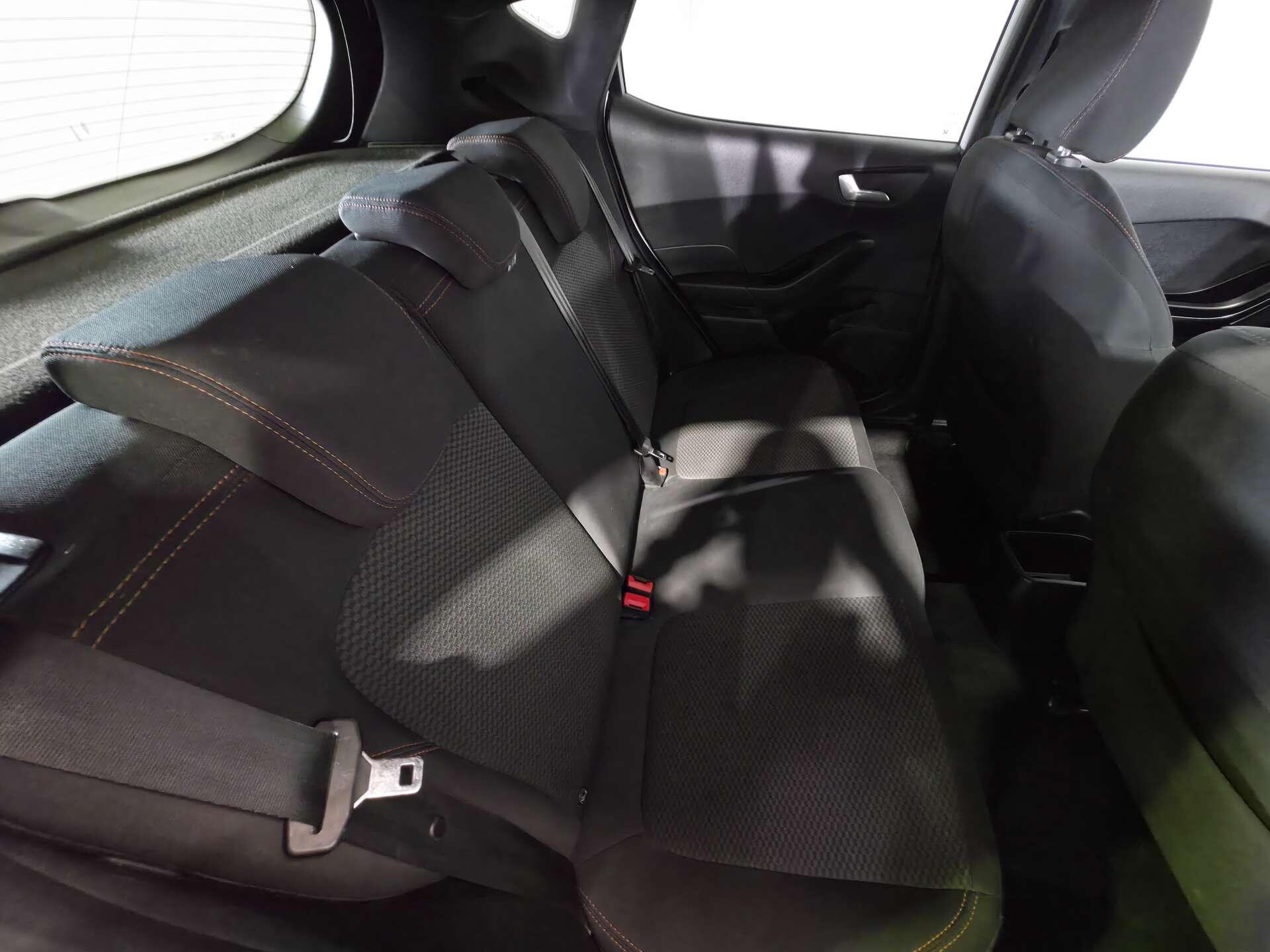 Ford Fiesta view 45