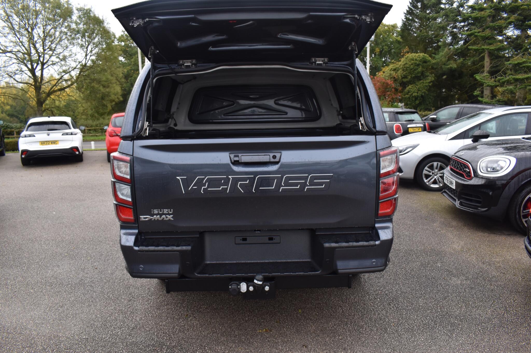 D-Max - 1.9 TD V-Cross Auto 4WD Euro 6 (s/s) 4dr - Image 5