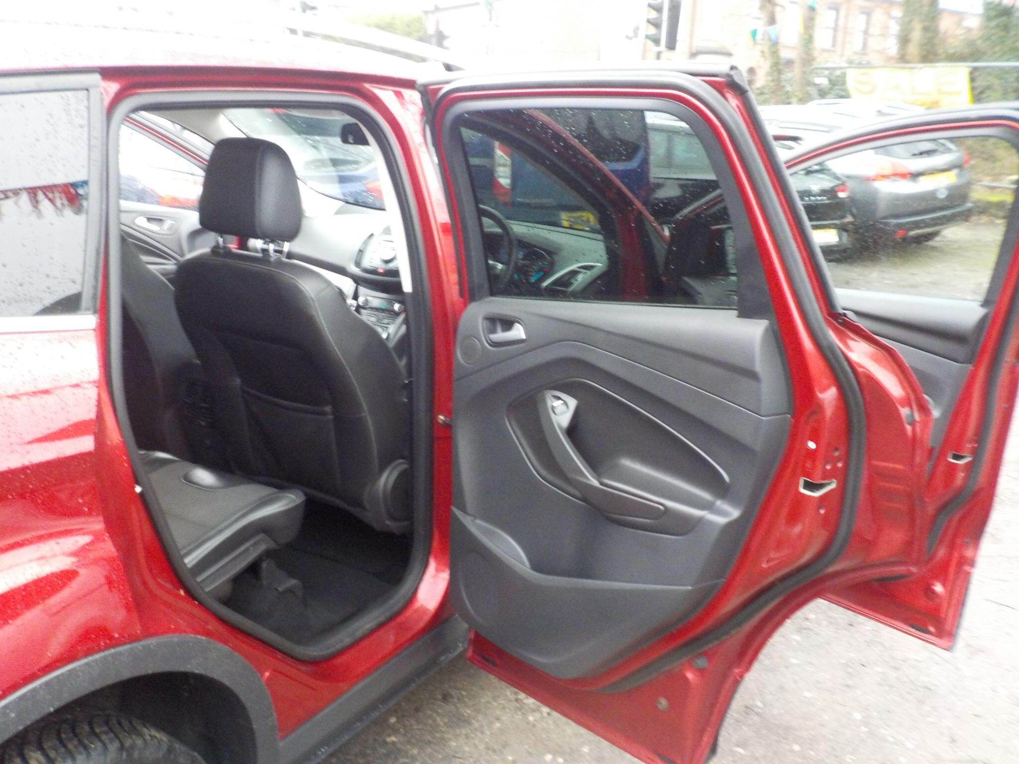 Ford Kuga 1.5T EcoBoost Titanium 2WD Euro 6 (s/s) 5dr