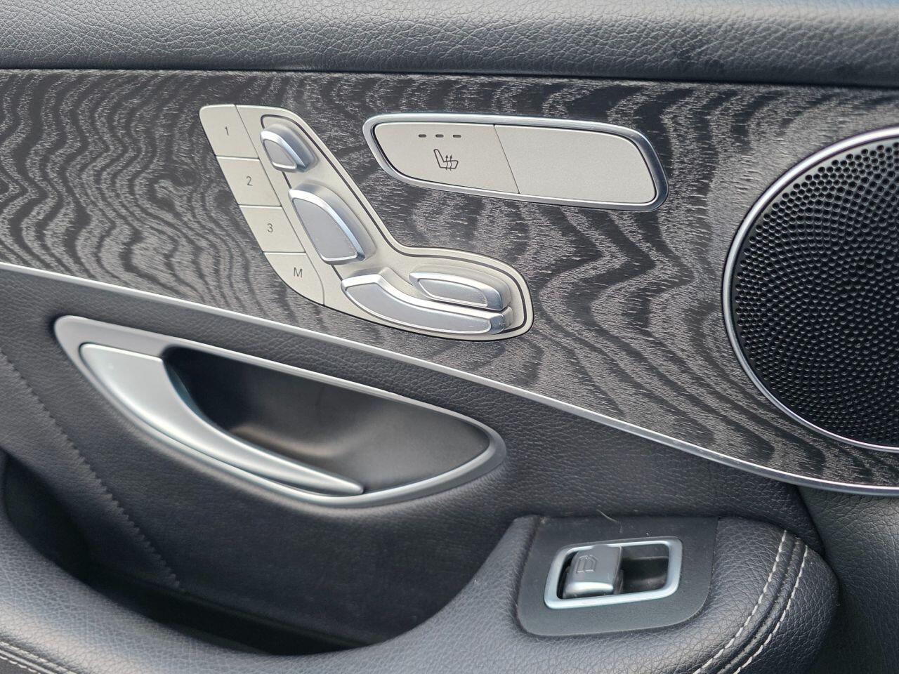 Mercedes-Benz GLC view 10