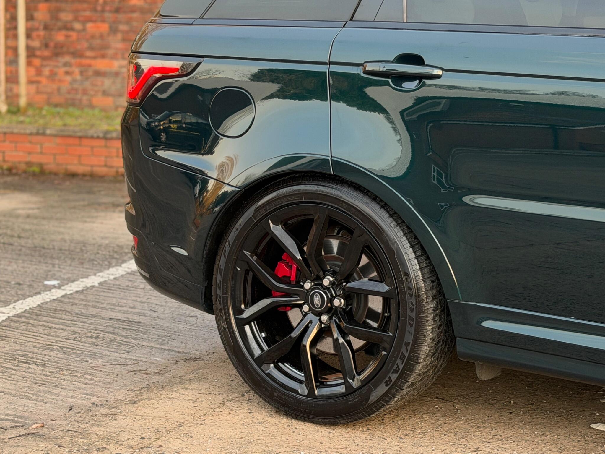 Land Rover Range Rover Sport view 35