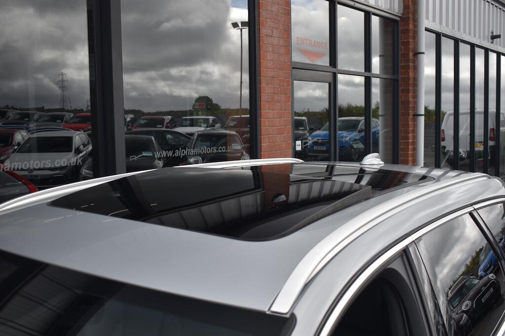 Volvo V90 view 25