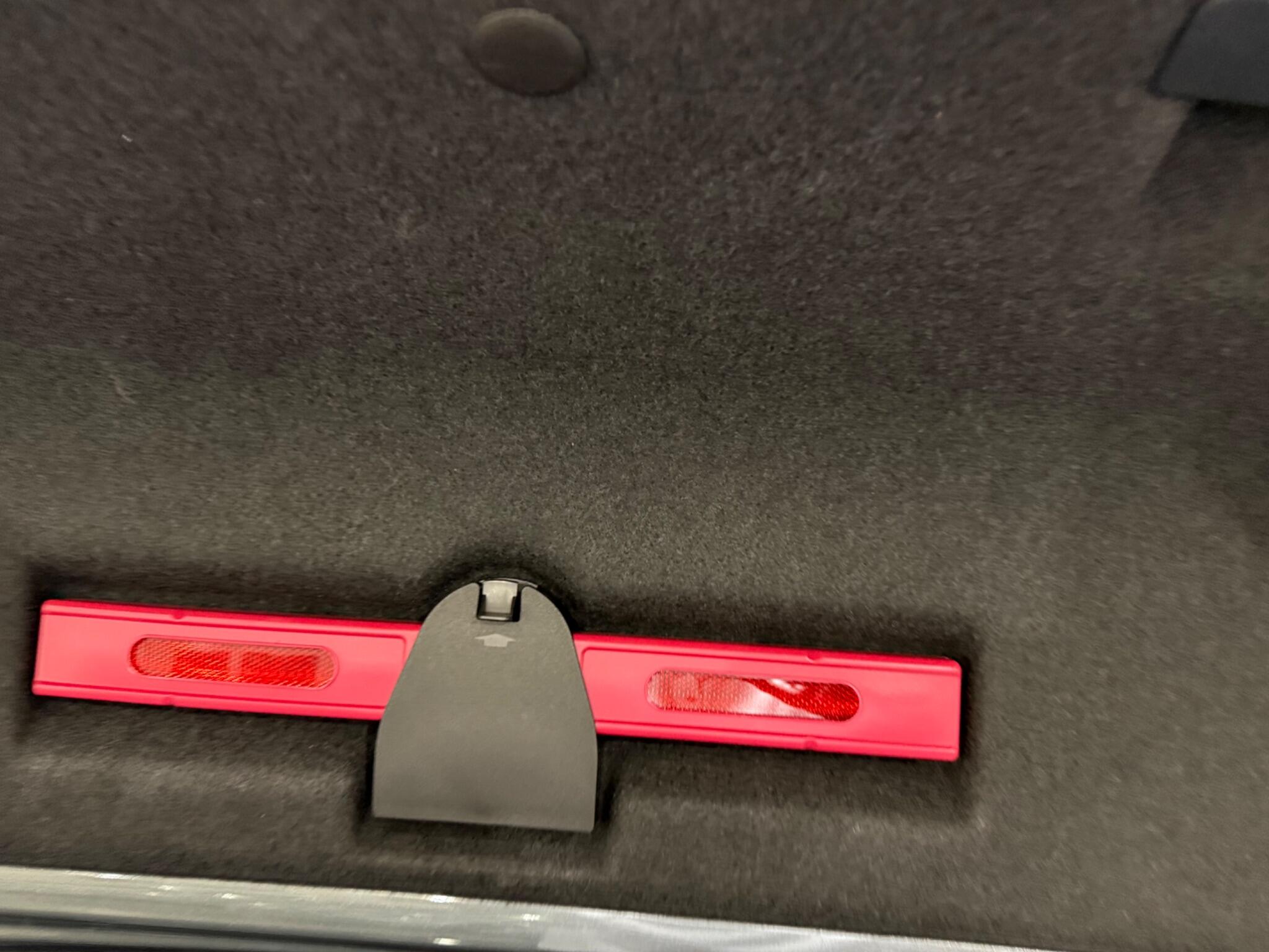 Audi A5 Cabriolet view 13