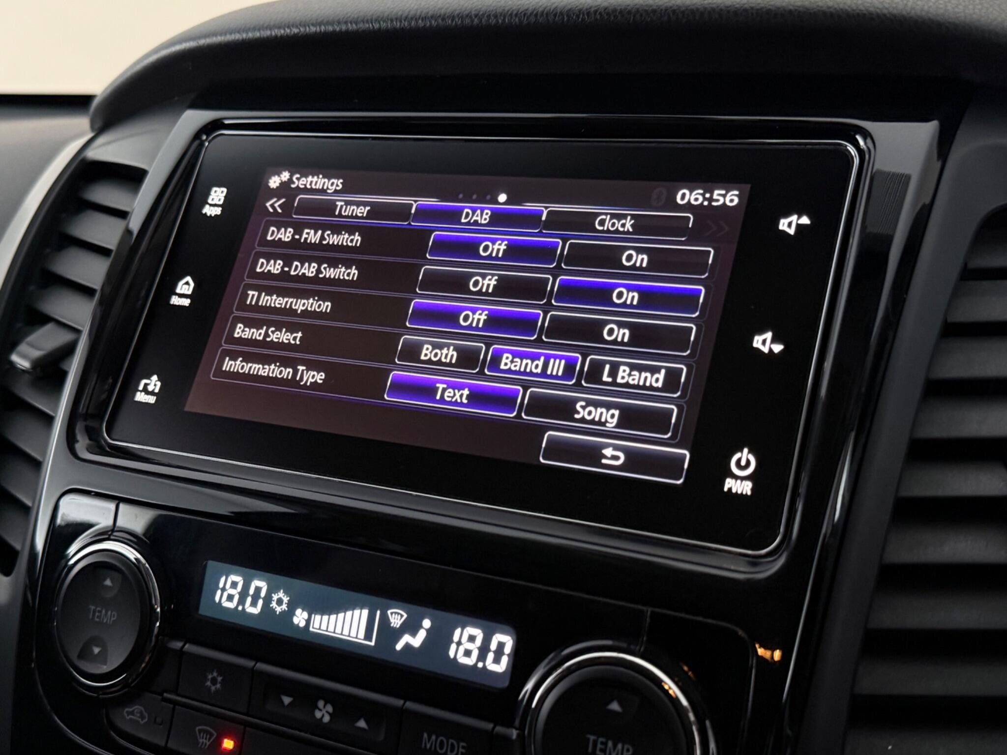 Mitsubishi Shogun Sport view 23