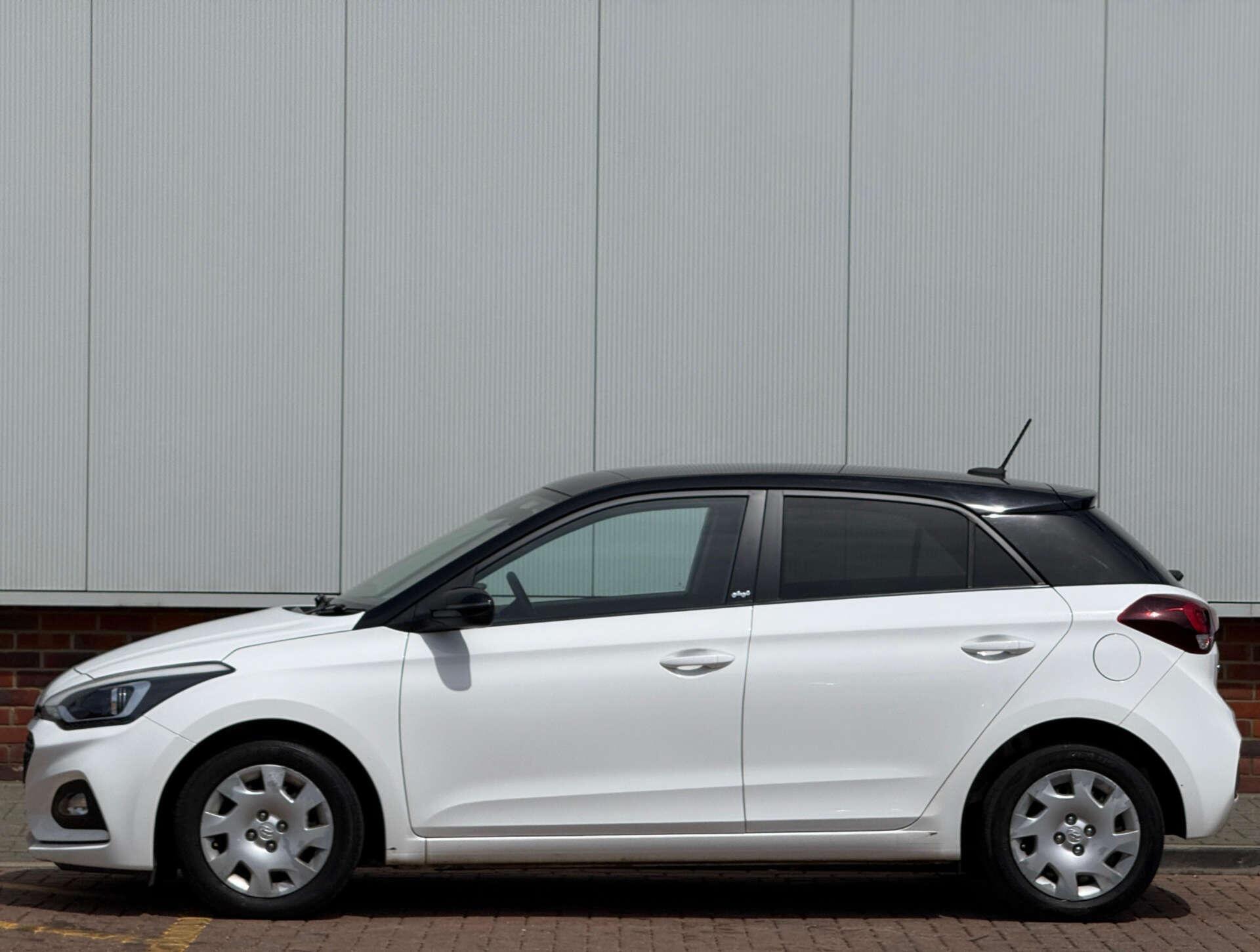 Hyundai I20 view 8