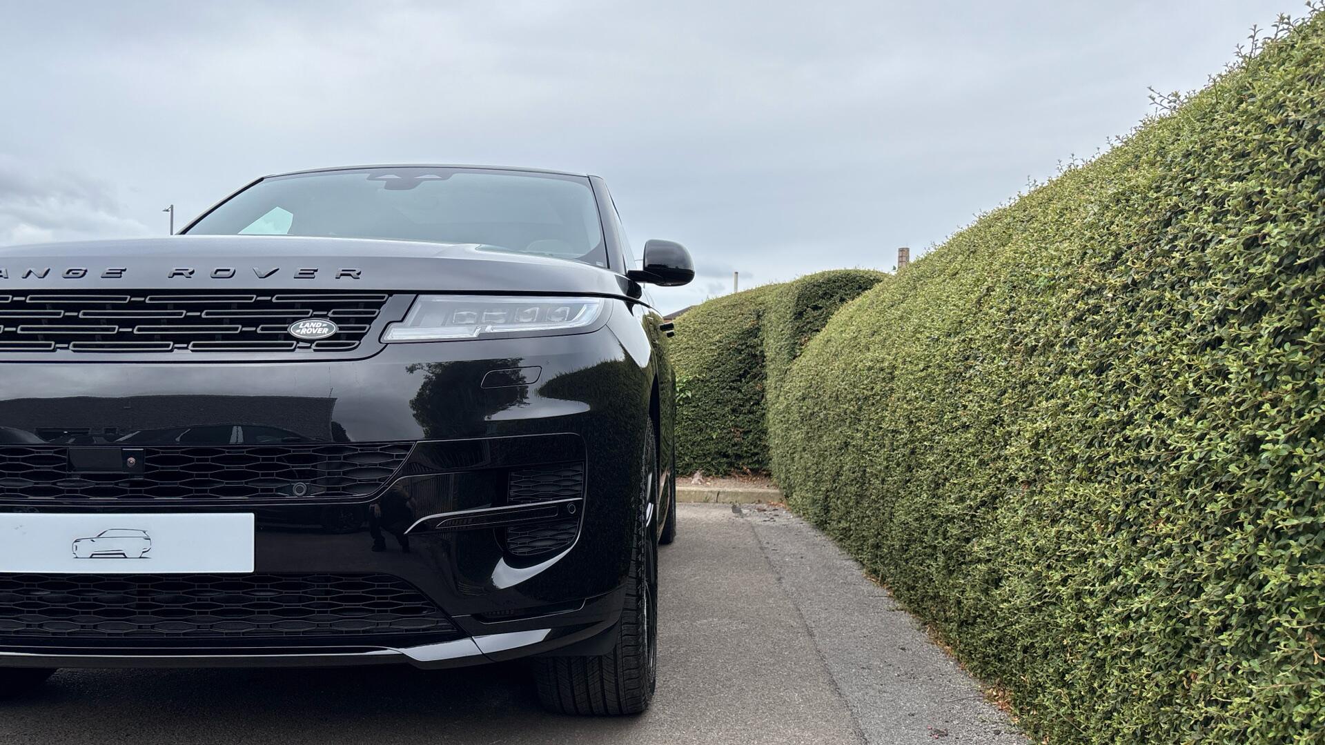 Land Rover Range Rover Sport view 50