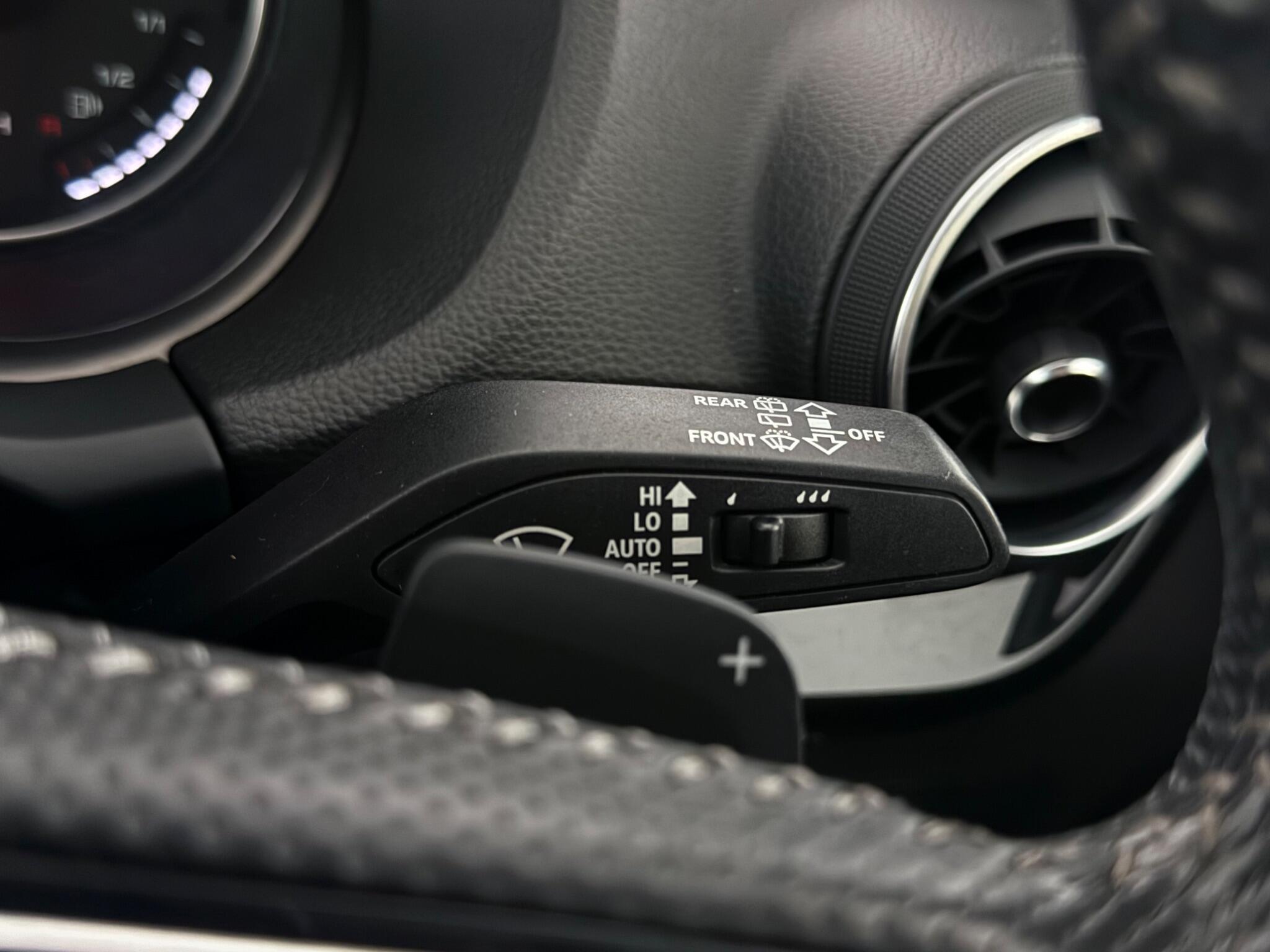 Audi Q2 view 19