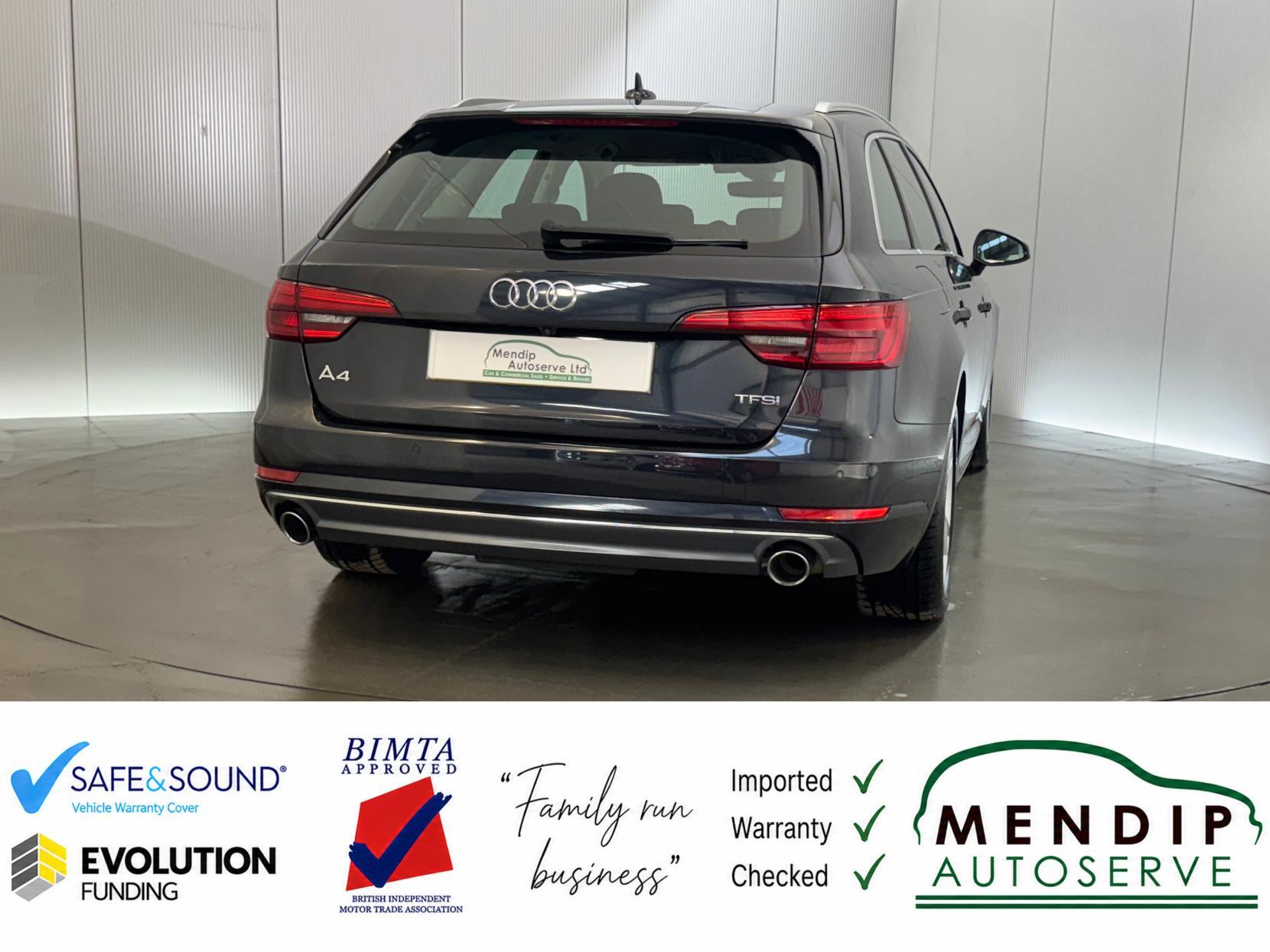 Audi A4 view 21