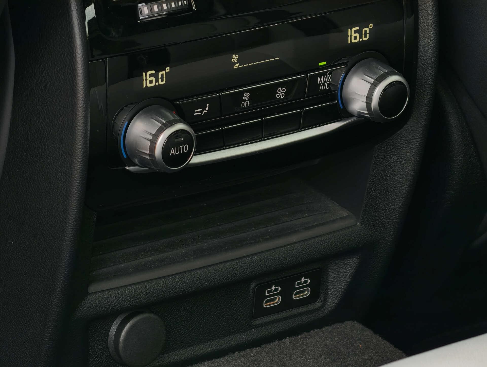 BMW M5 view 31