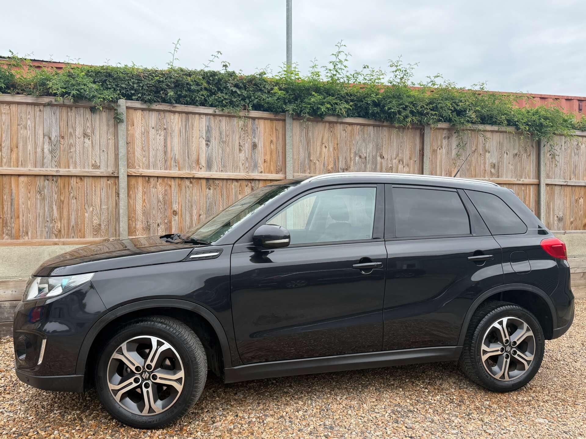 Suzuki Vitara view 5