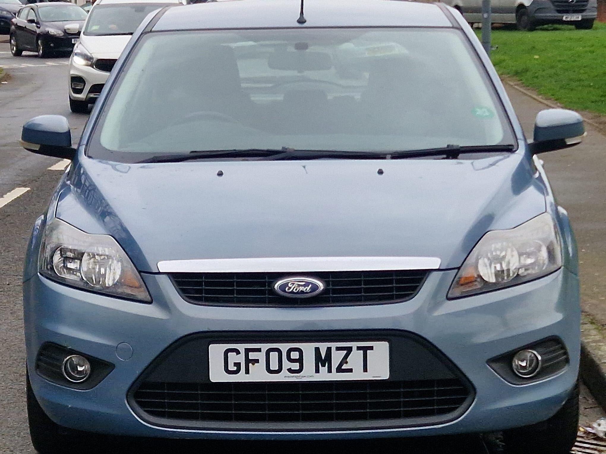 Ford Focus view 10