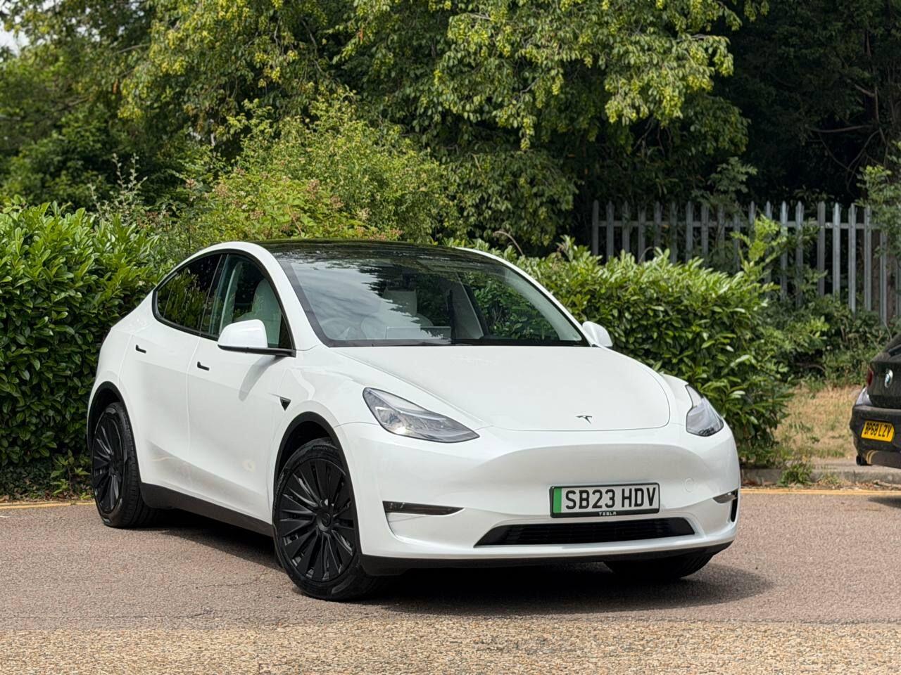 Tesla Model Y view 55