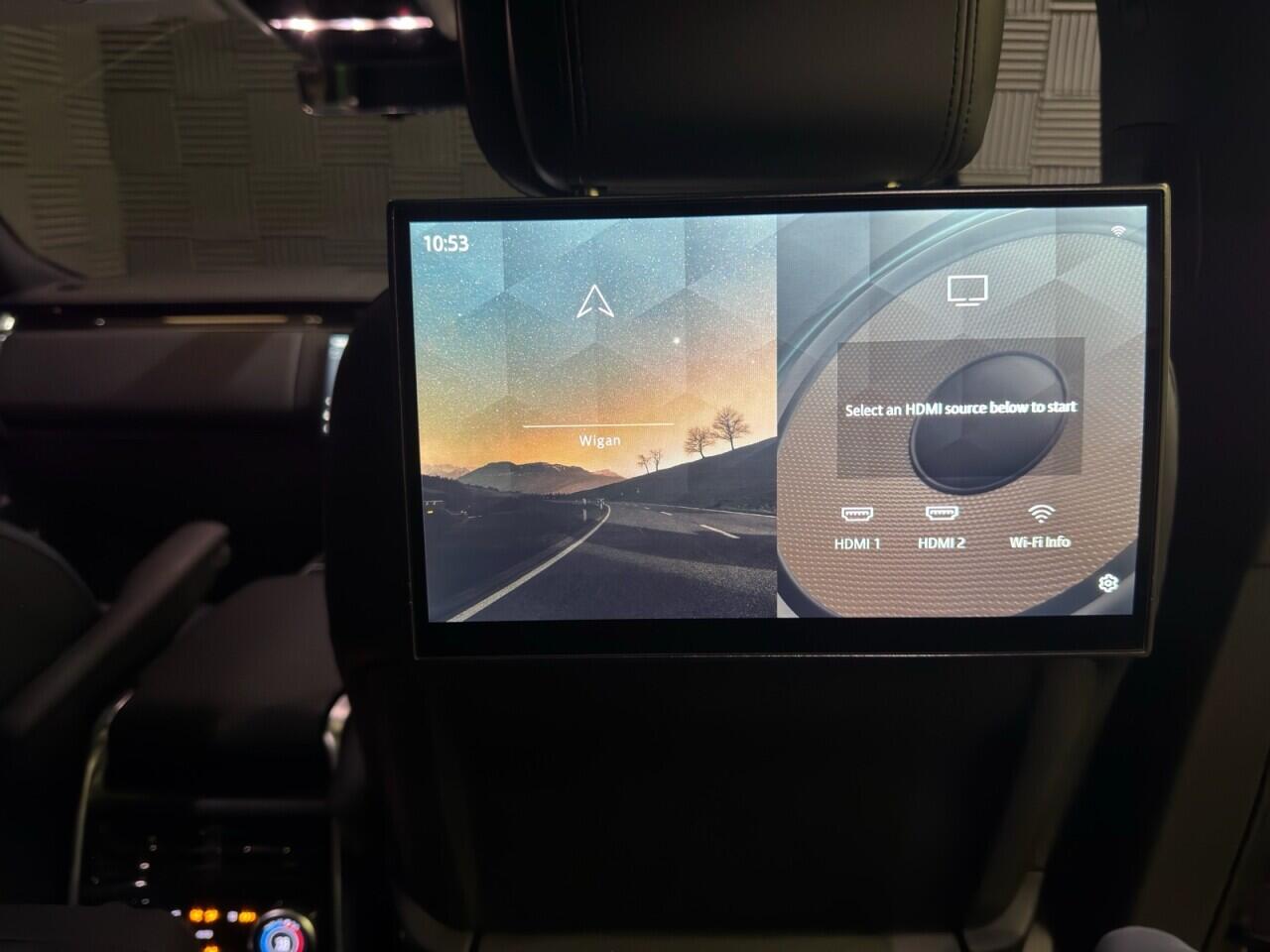 Land Rover Range Rover view 18