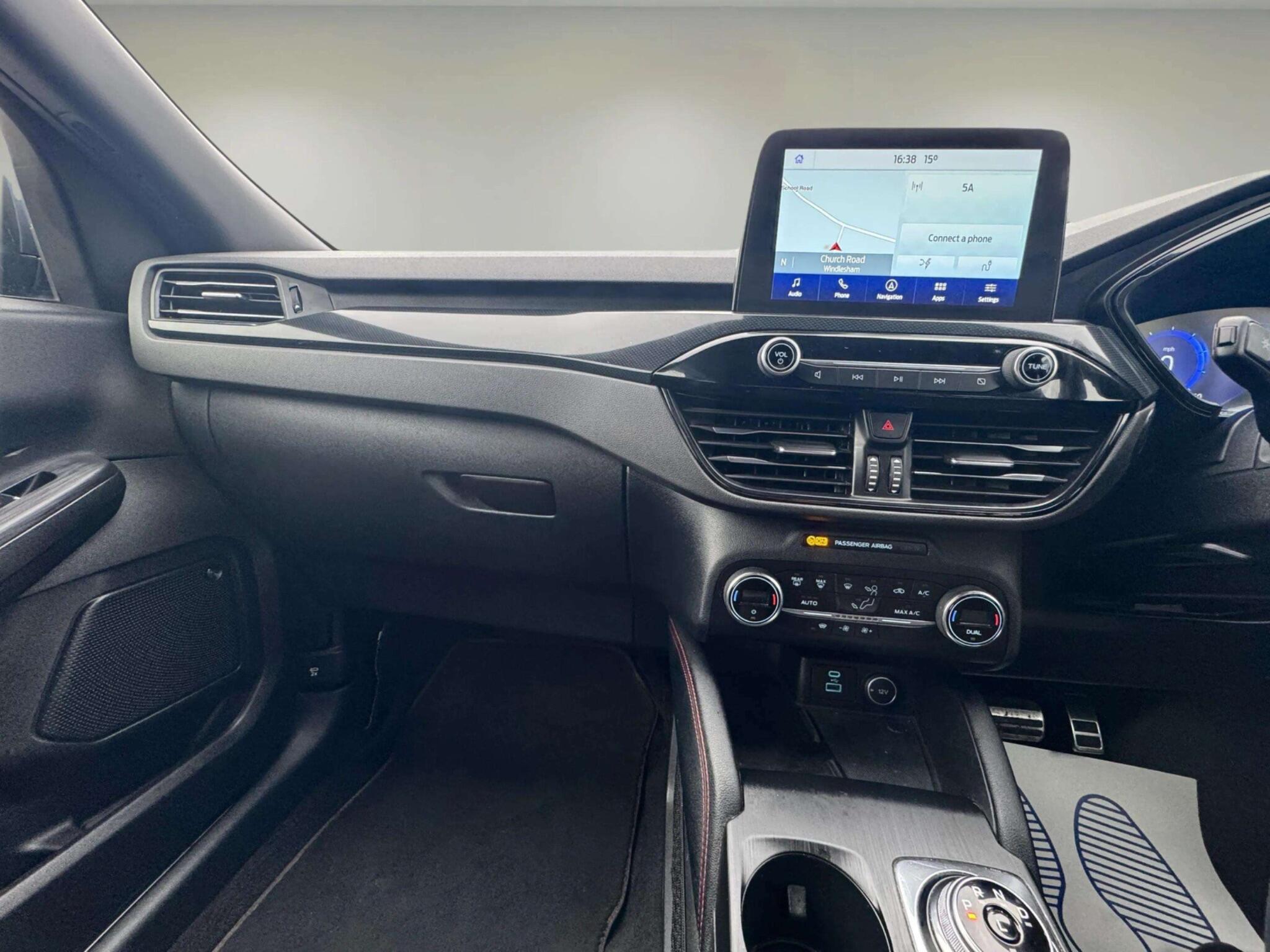 Ford Kuga view 35