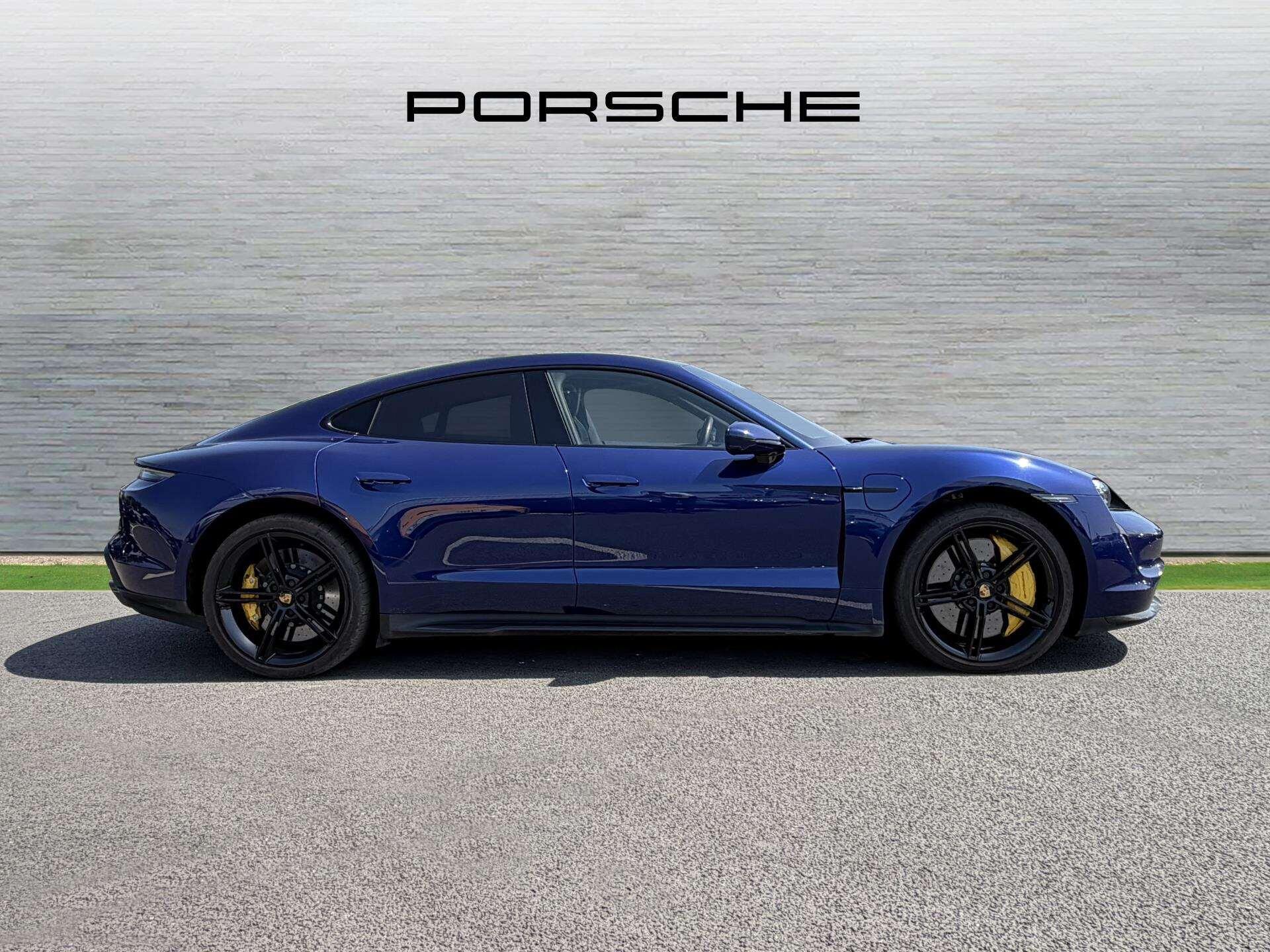 Porsche Taycan view 7