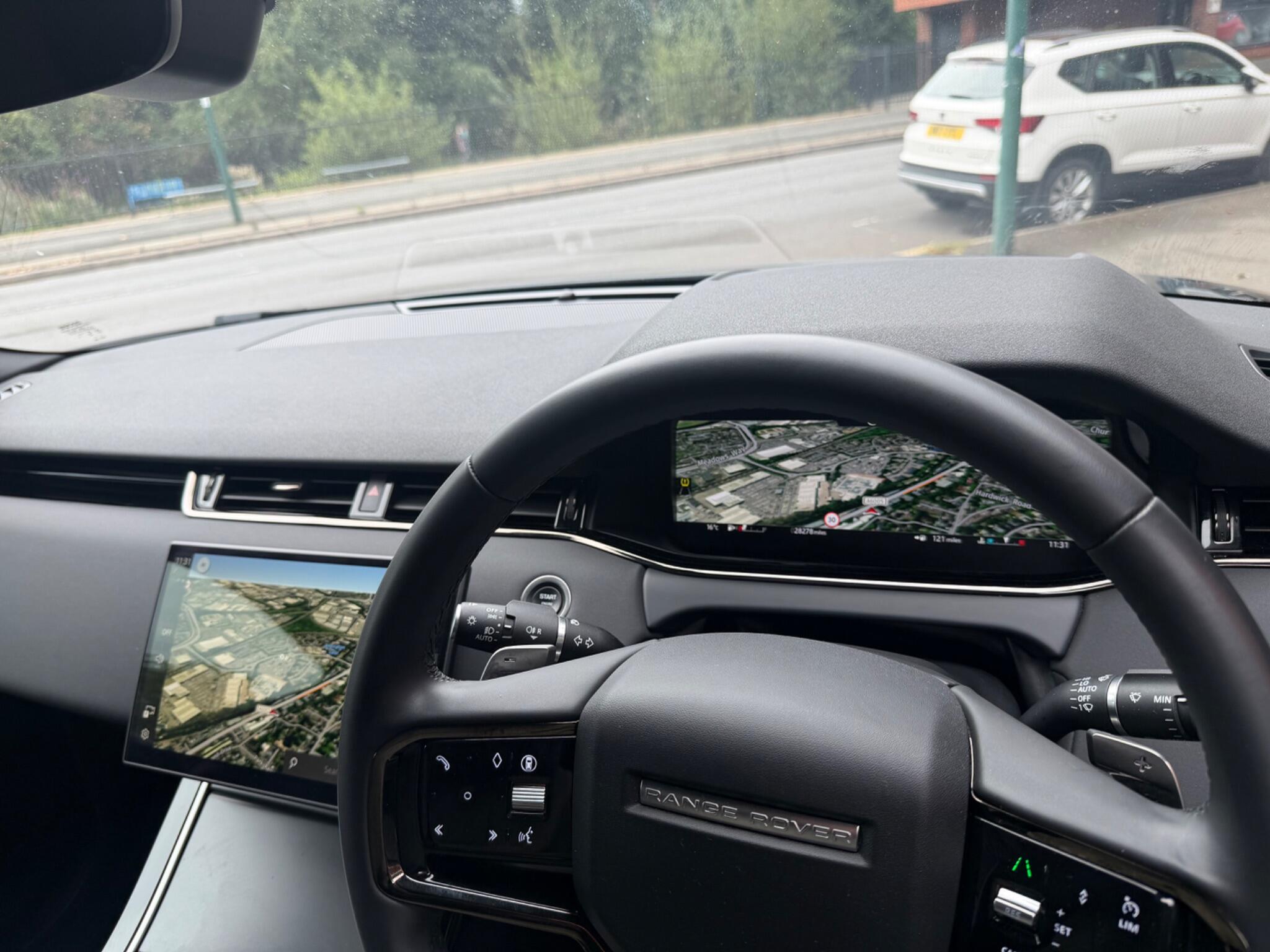 Land Rover Range Rover Evoque view 55
