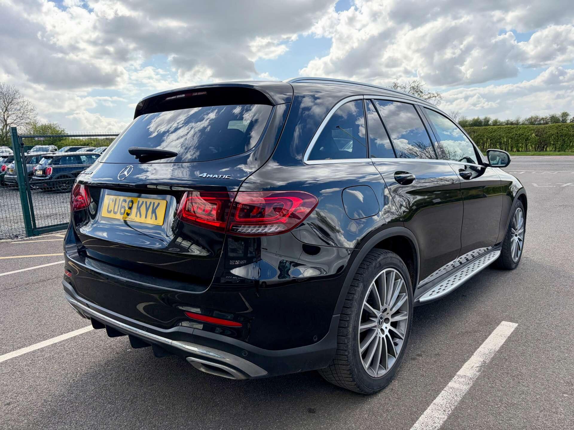 Mercedes-Benz GLC view 8