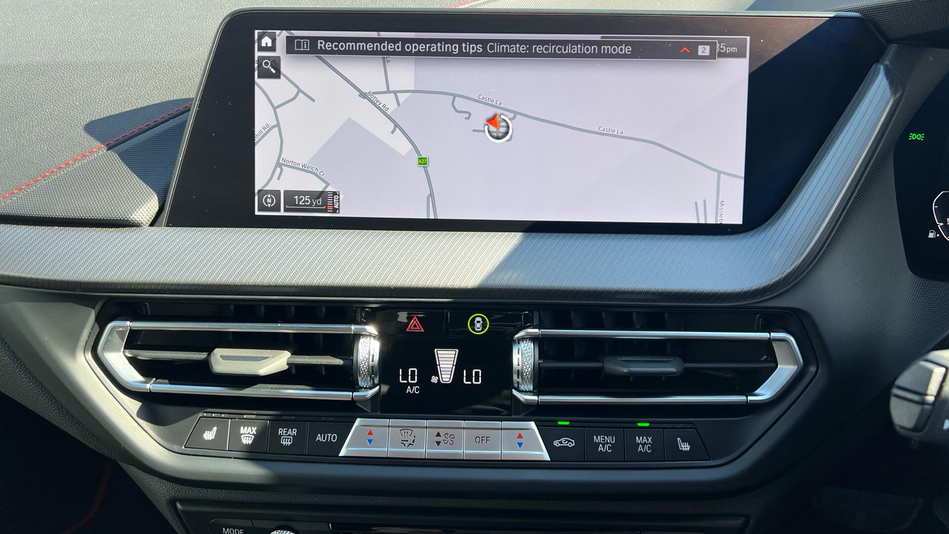 BMW 1 Series view 8