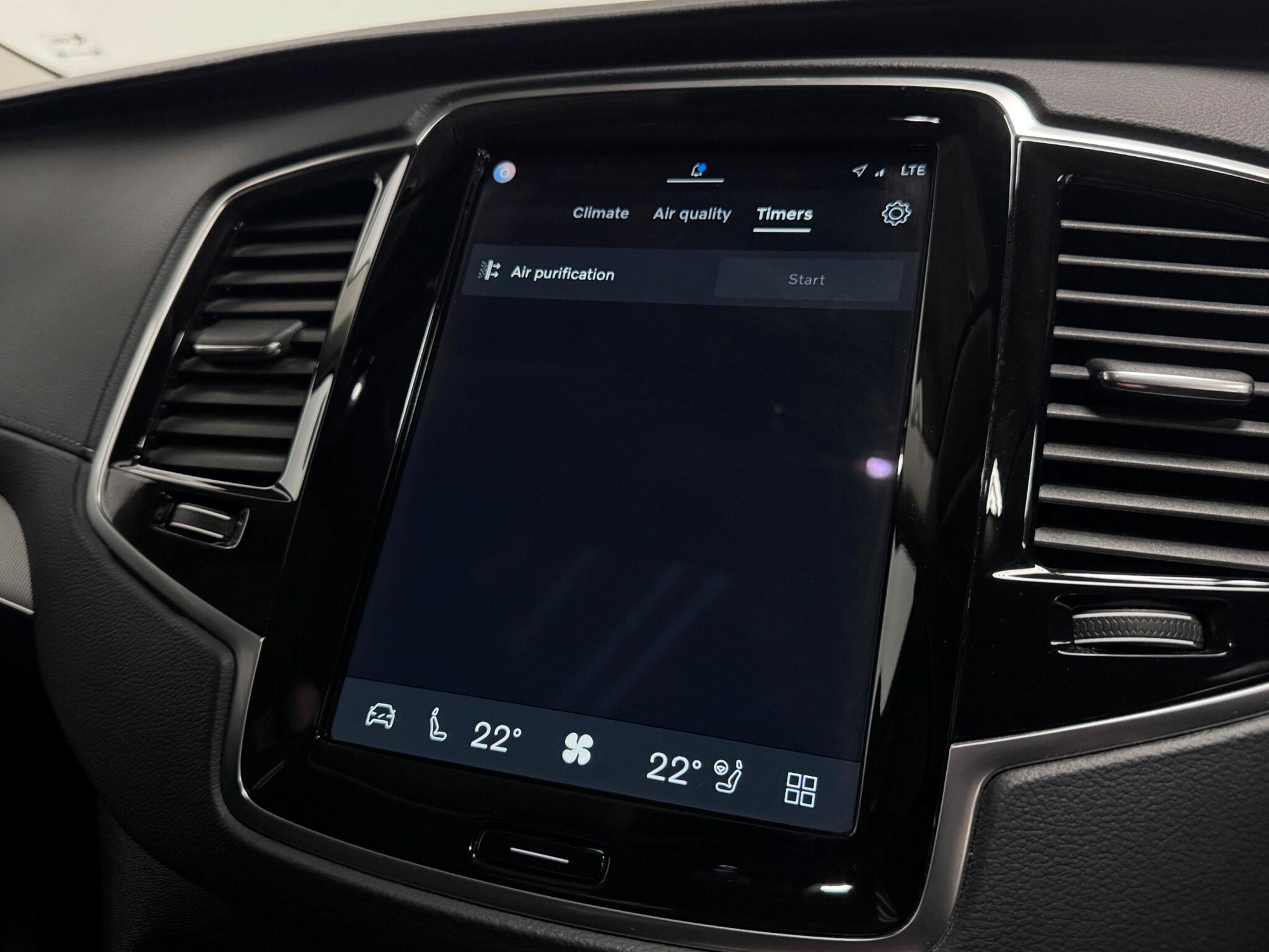 Volvo XC90 view 48