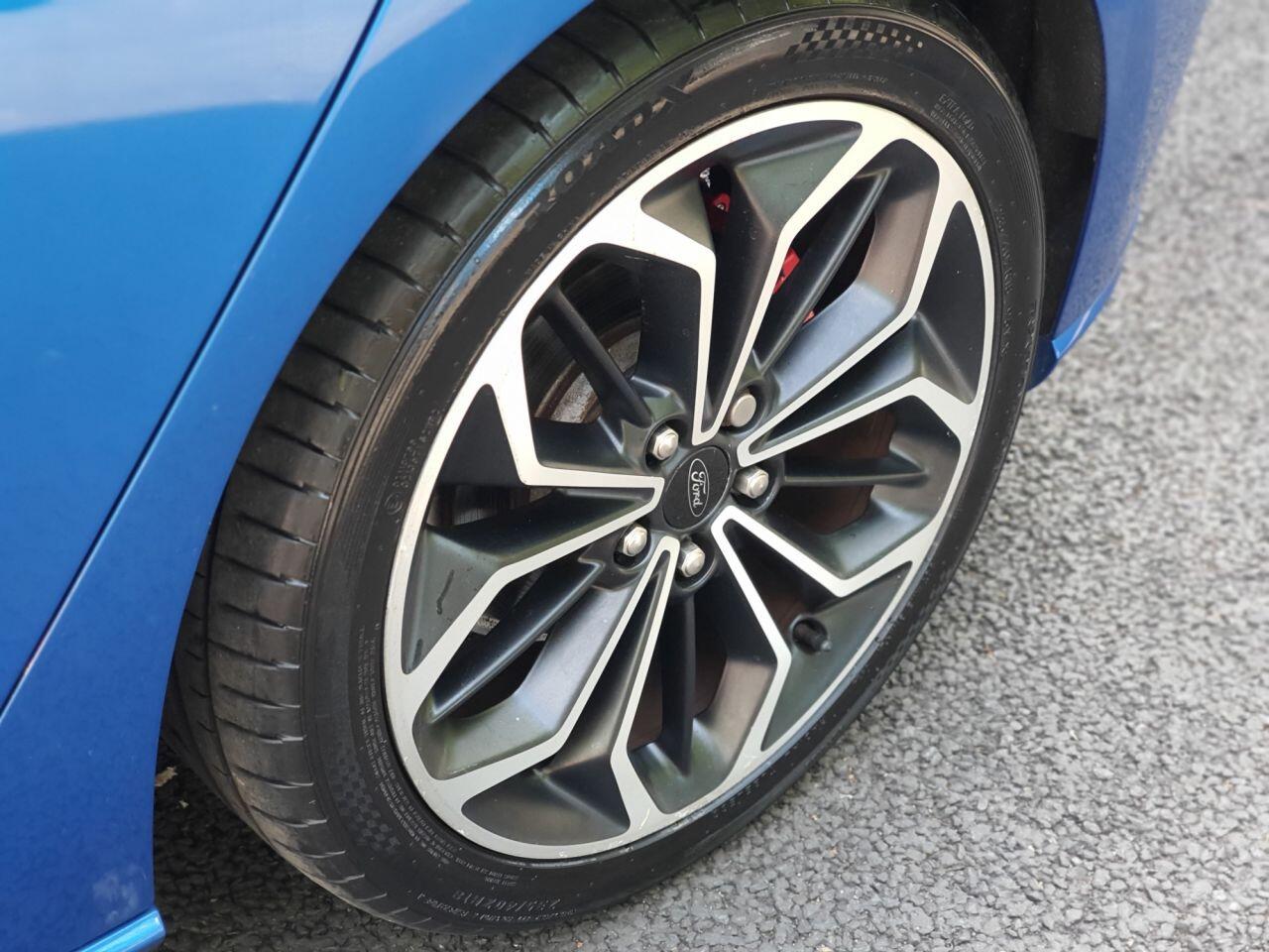 Ford Focus view 10