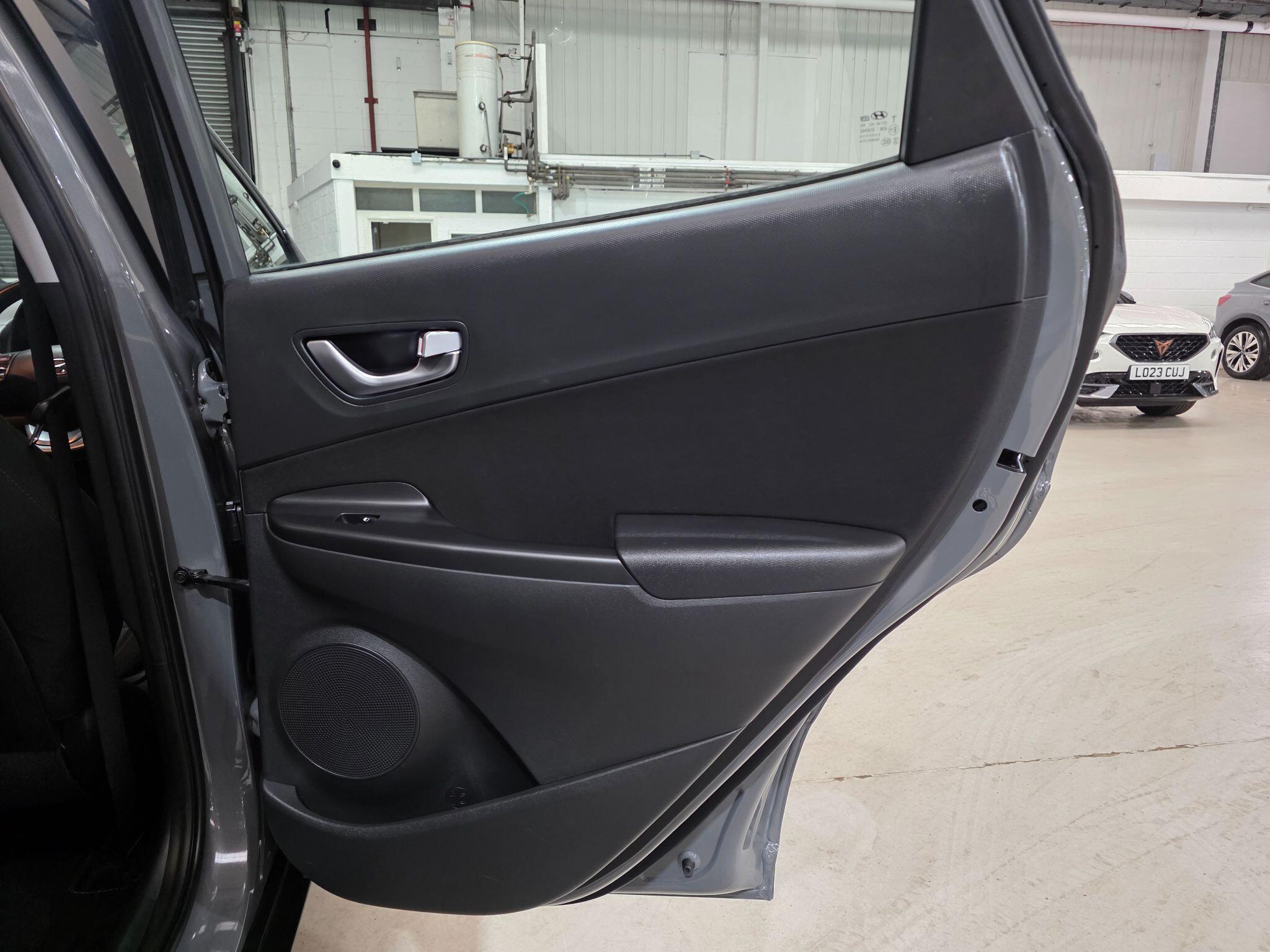 Hyundai Kona view 19