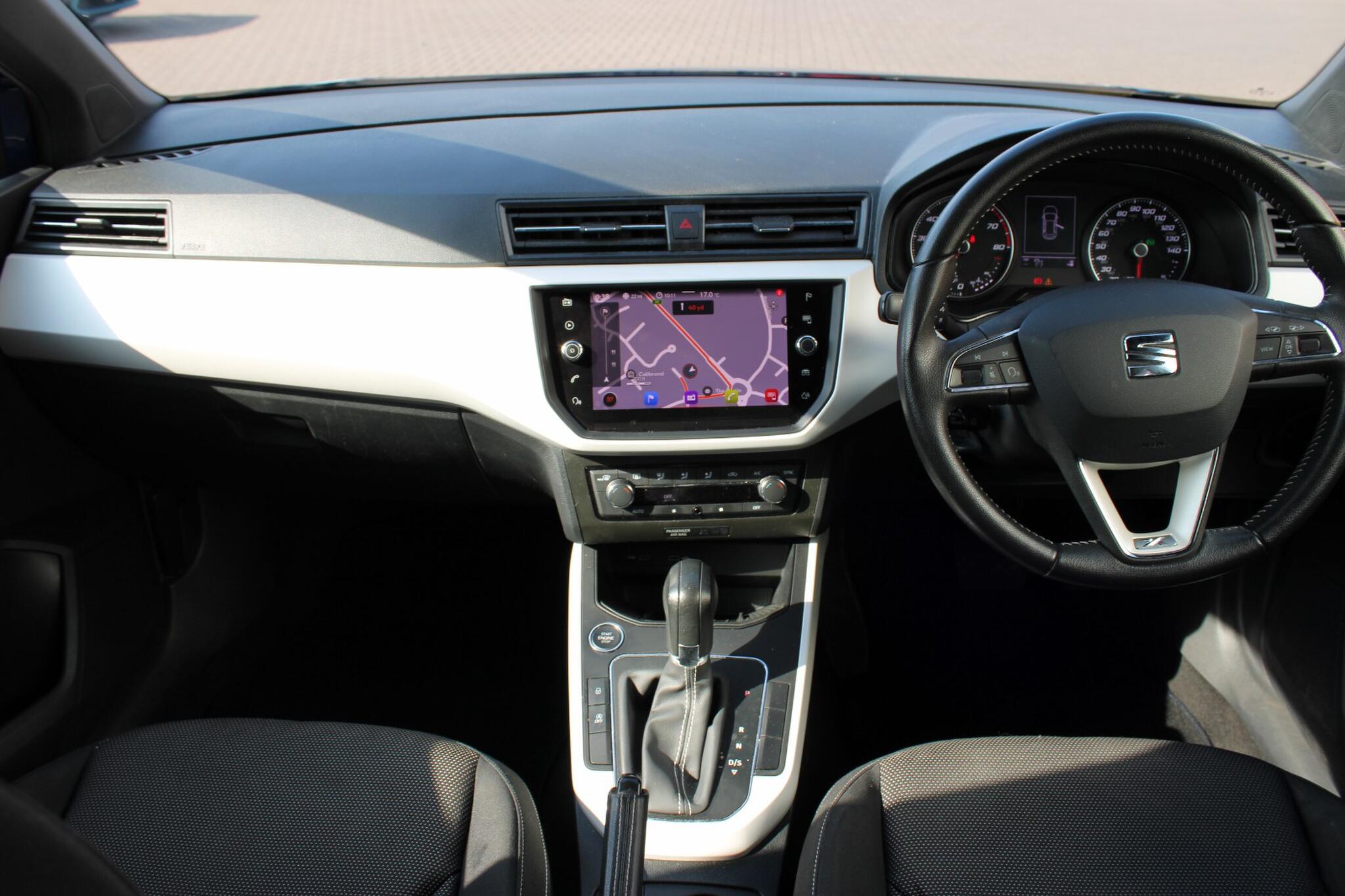 Seat Arona view 12
