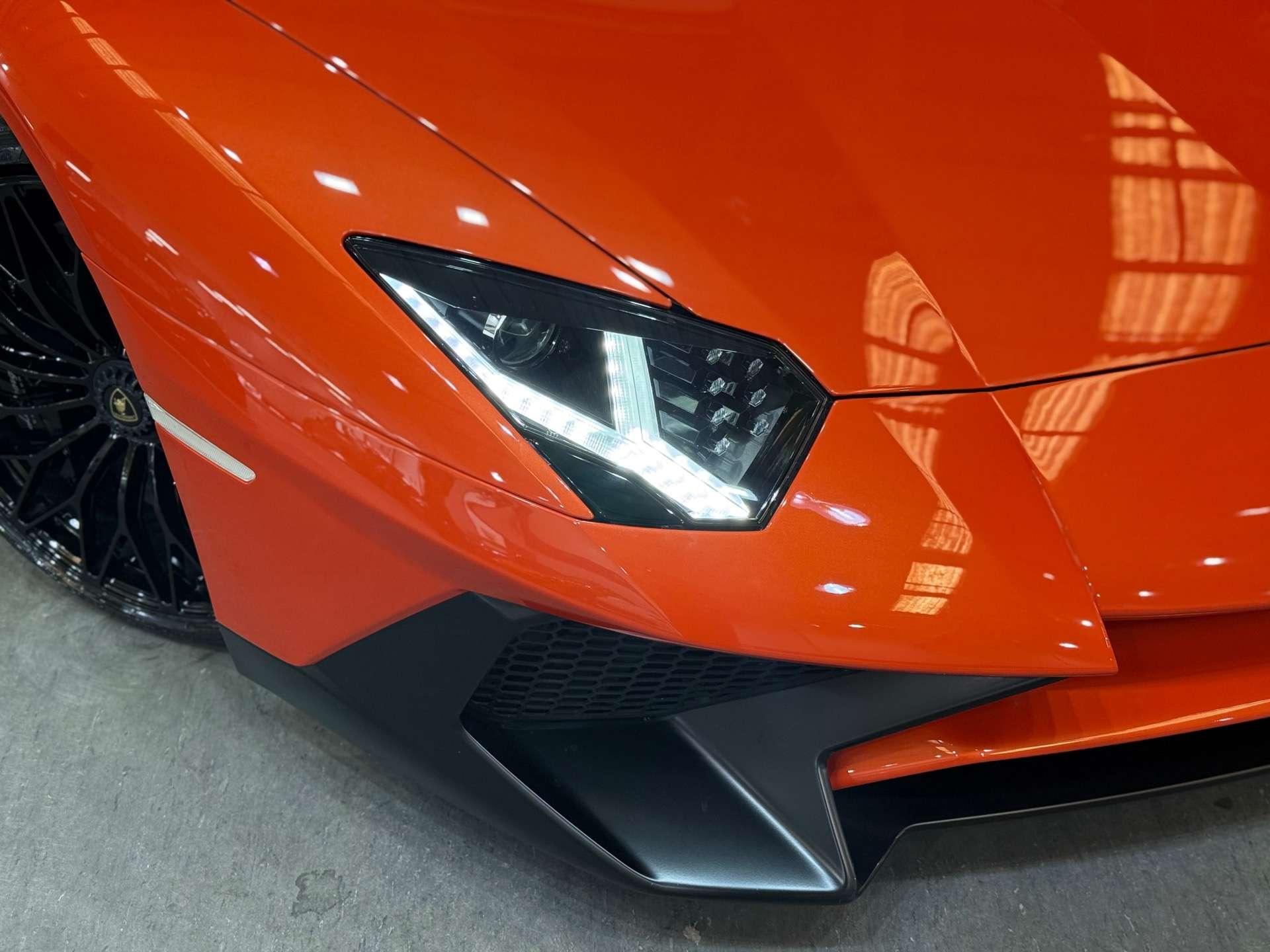 Lamborghini Aventador view 59