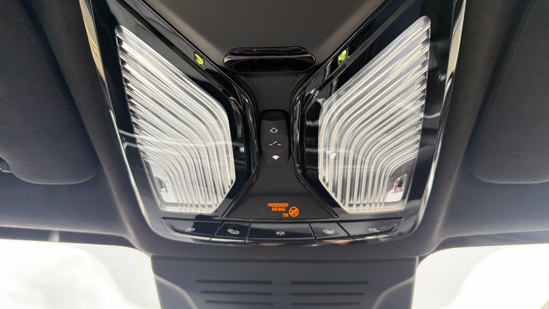BMW X7 view 71