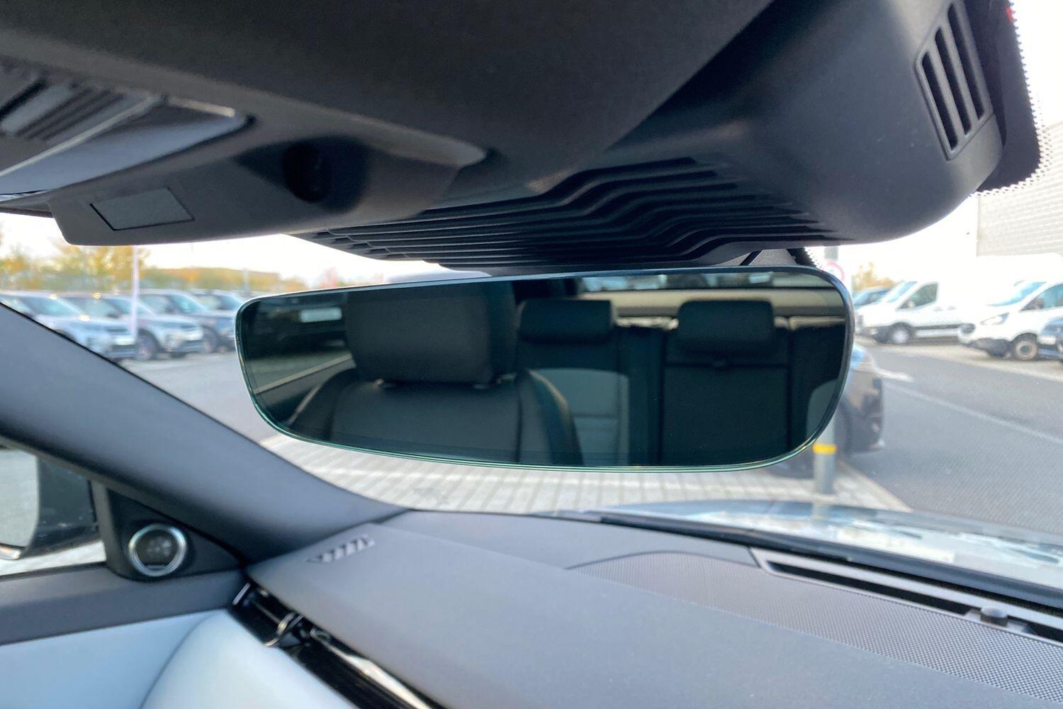 Land Rover Range Rover Evoque view 14
