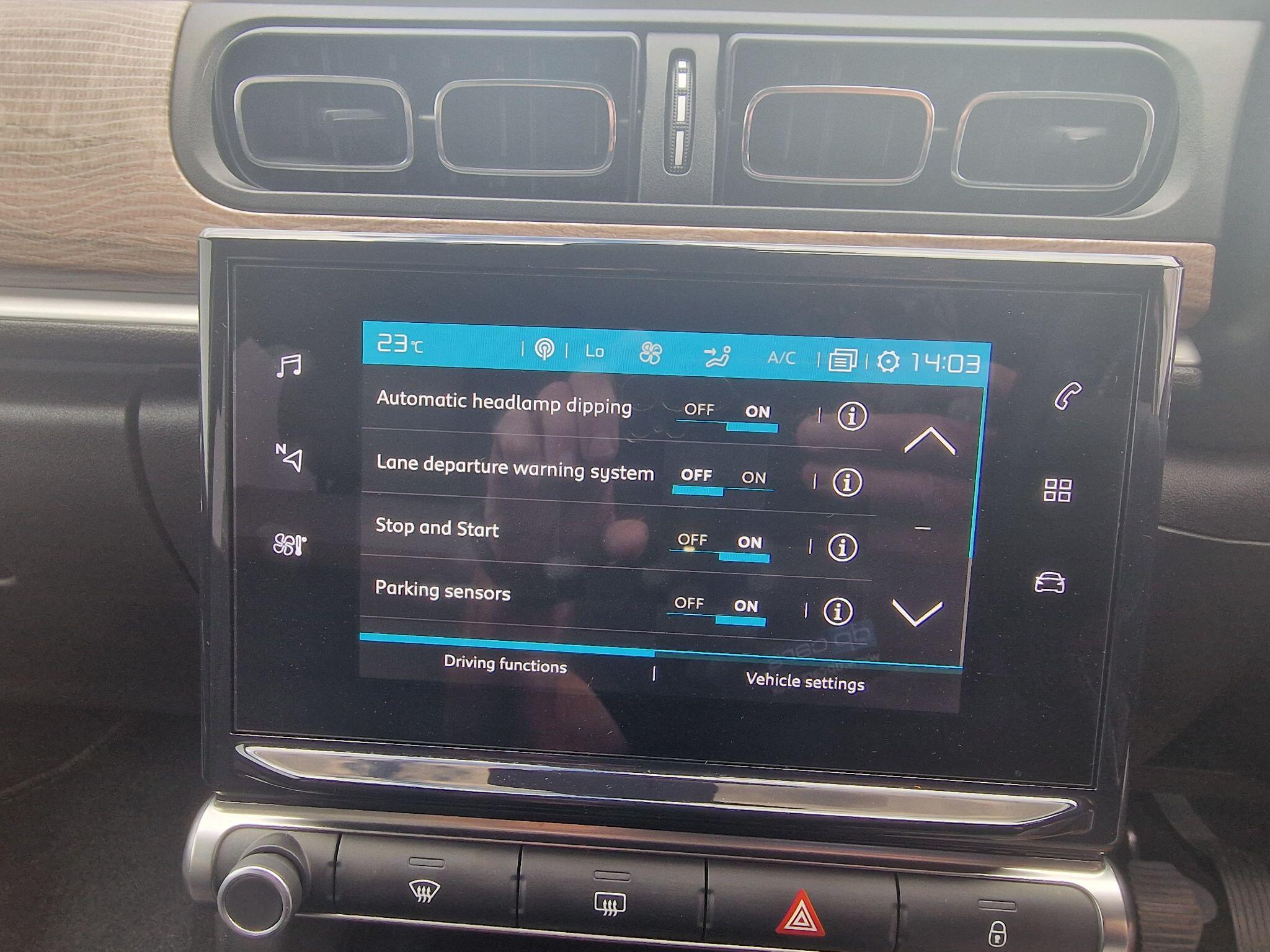 Citroen C3 view 11