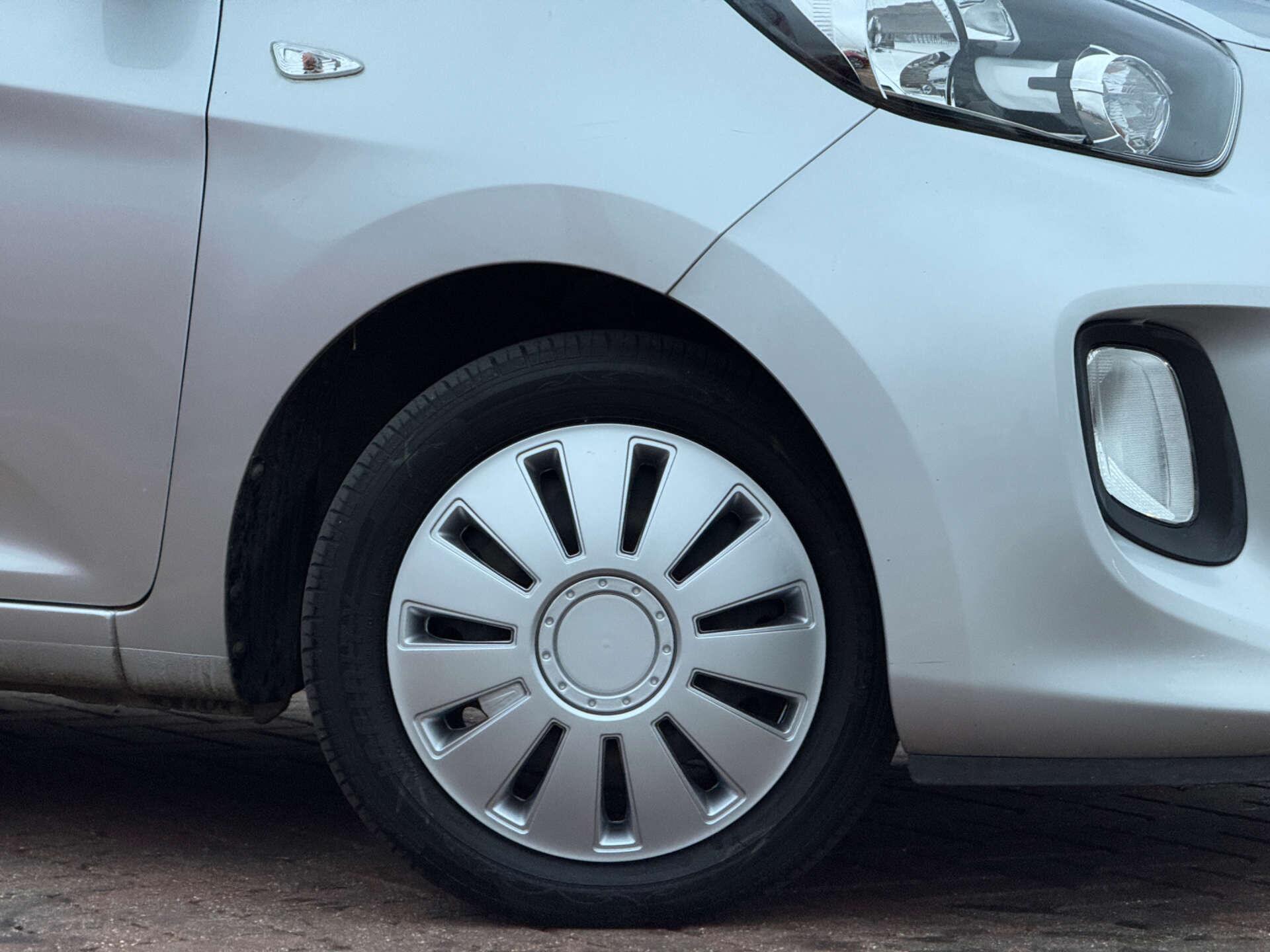 Kia Picanto view 13