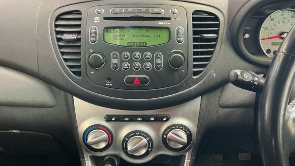 Hyundai I10 view 13