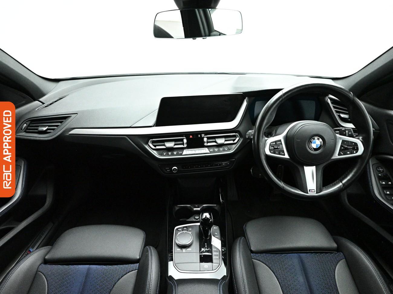 BMW 1 Series view 2