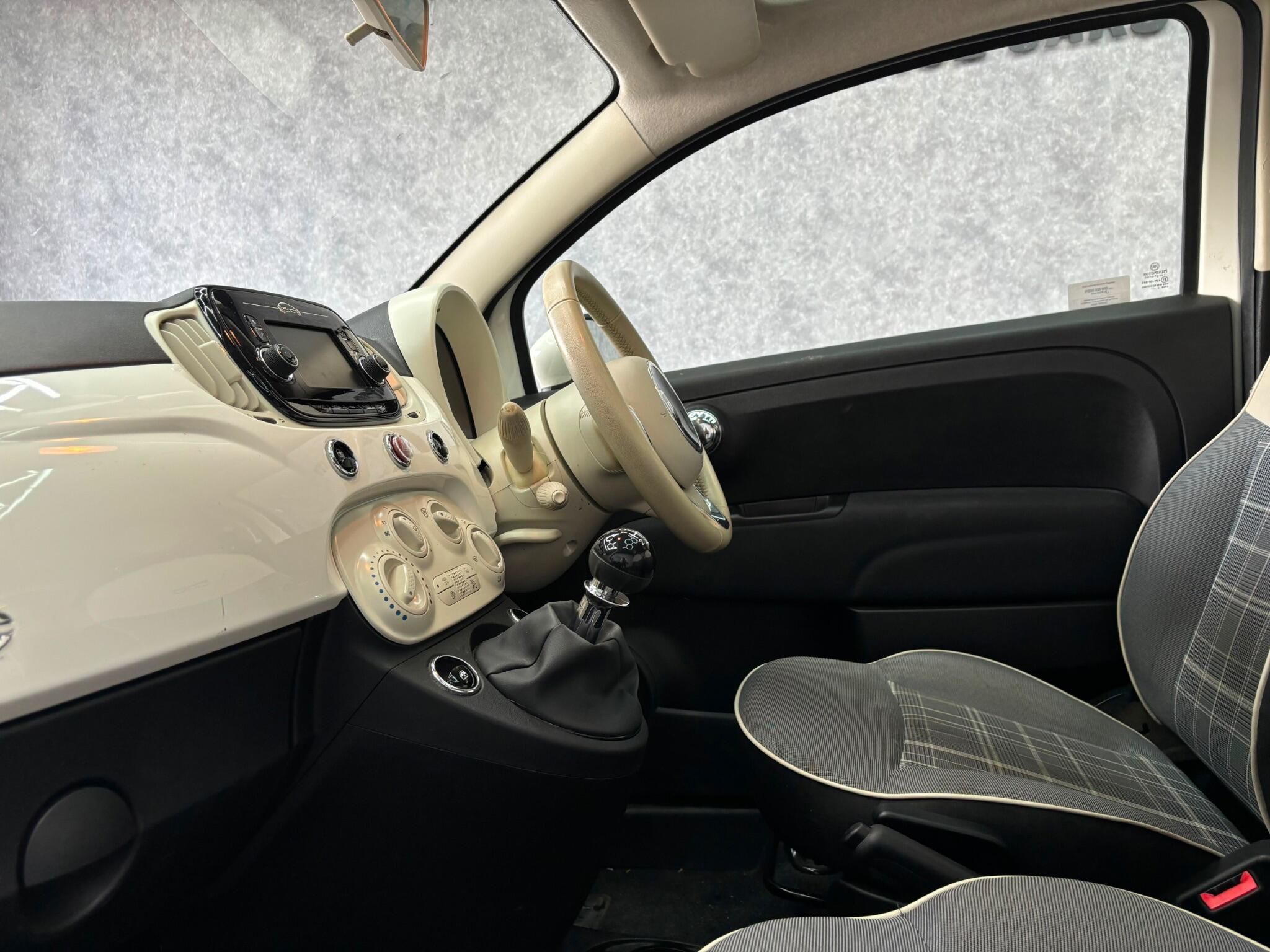 Fiat 500 view 9