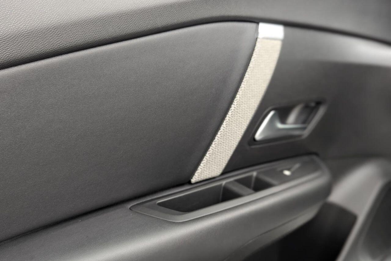 Citroen C4 view 28
